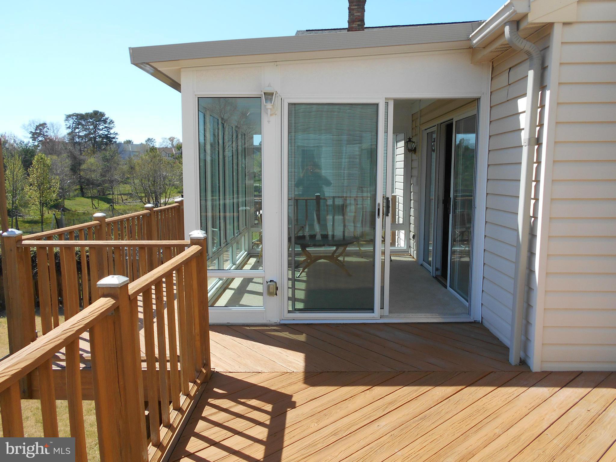 SEVEN OAKS - Residential