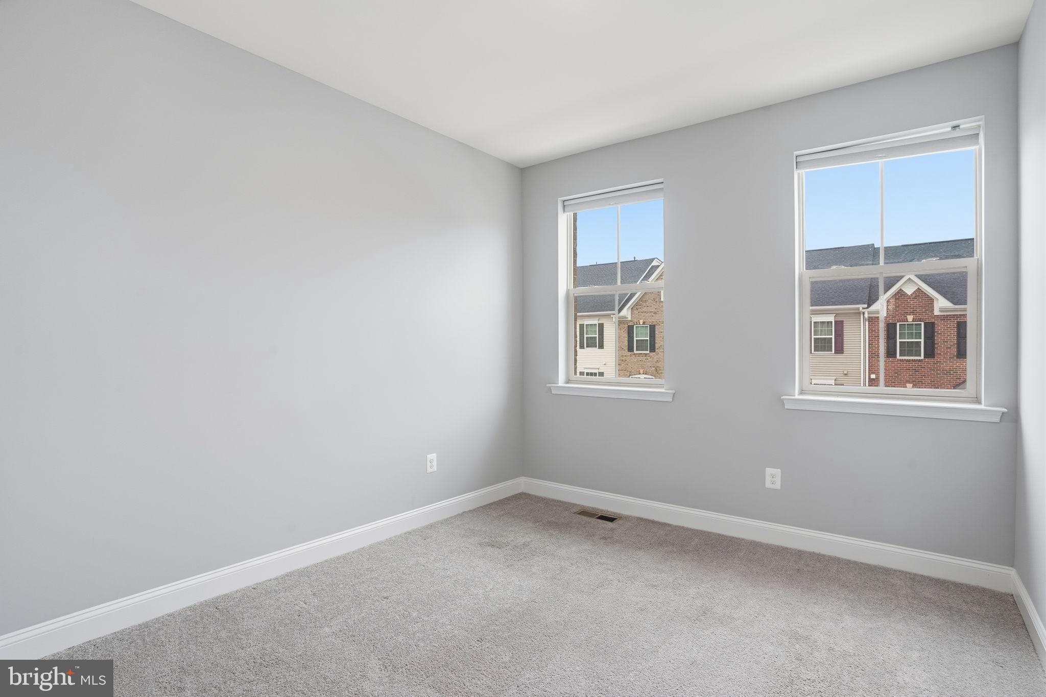 AMBER RIDGE - Residential