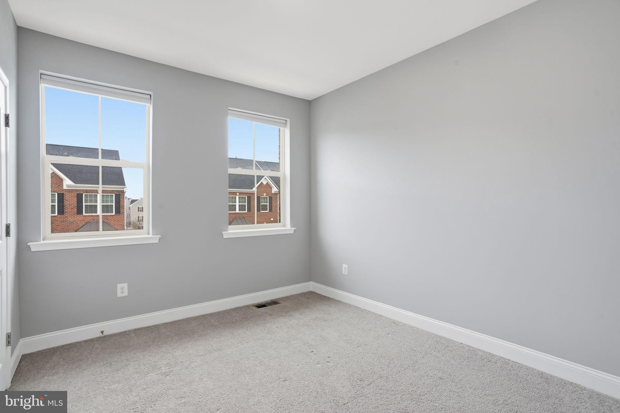 AMBER RIDGE - Residential