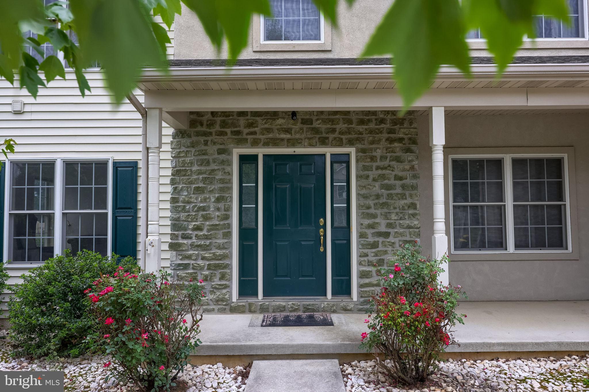 20 LEWISTON CIRCLE