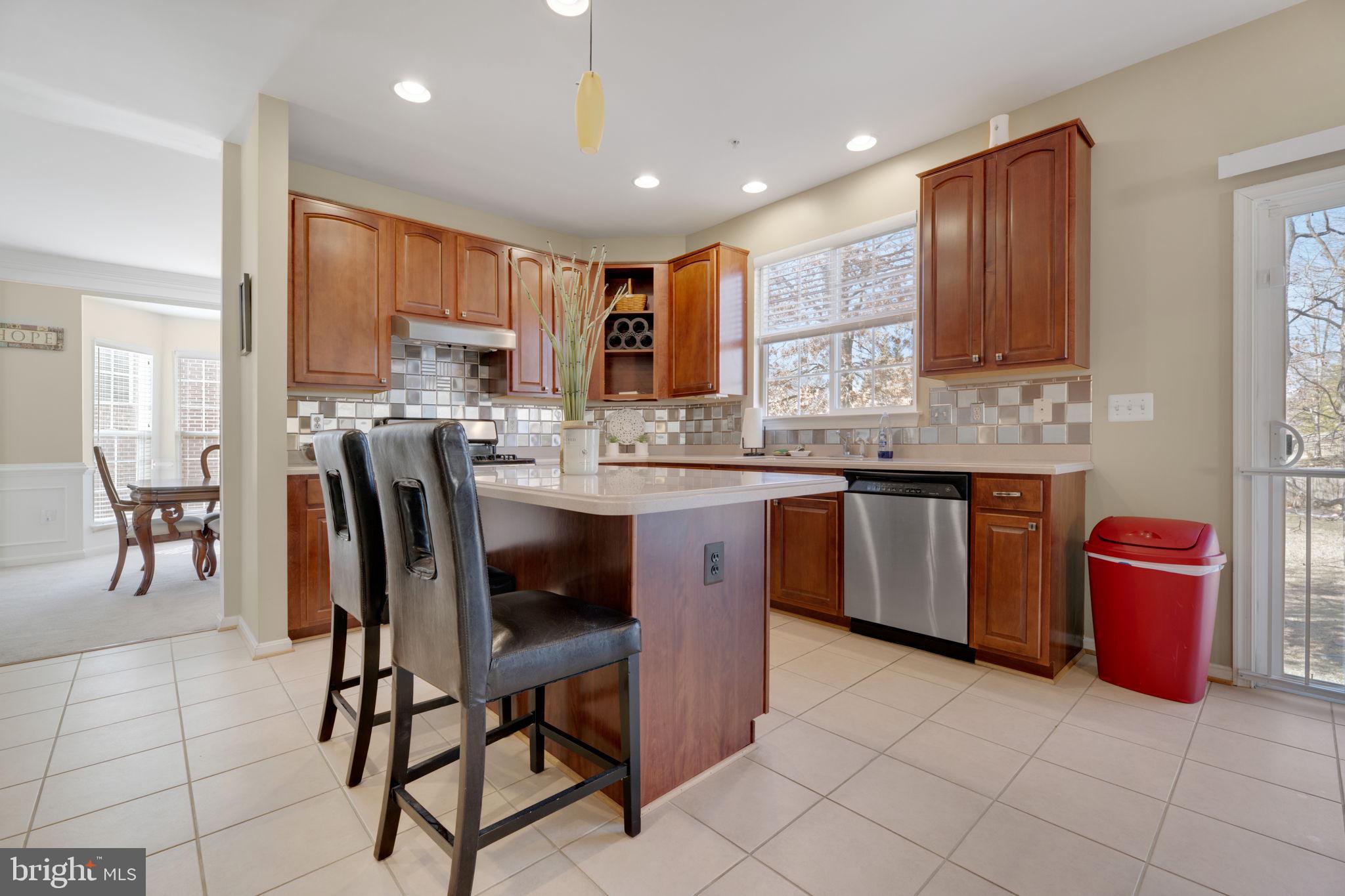 TANTALLON SQUARE - Residential