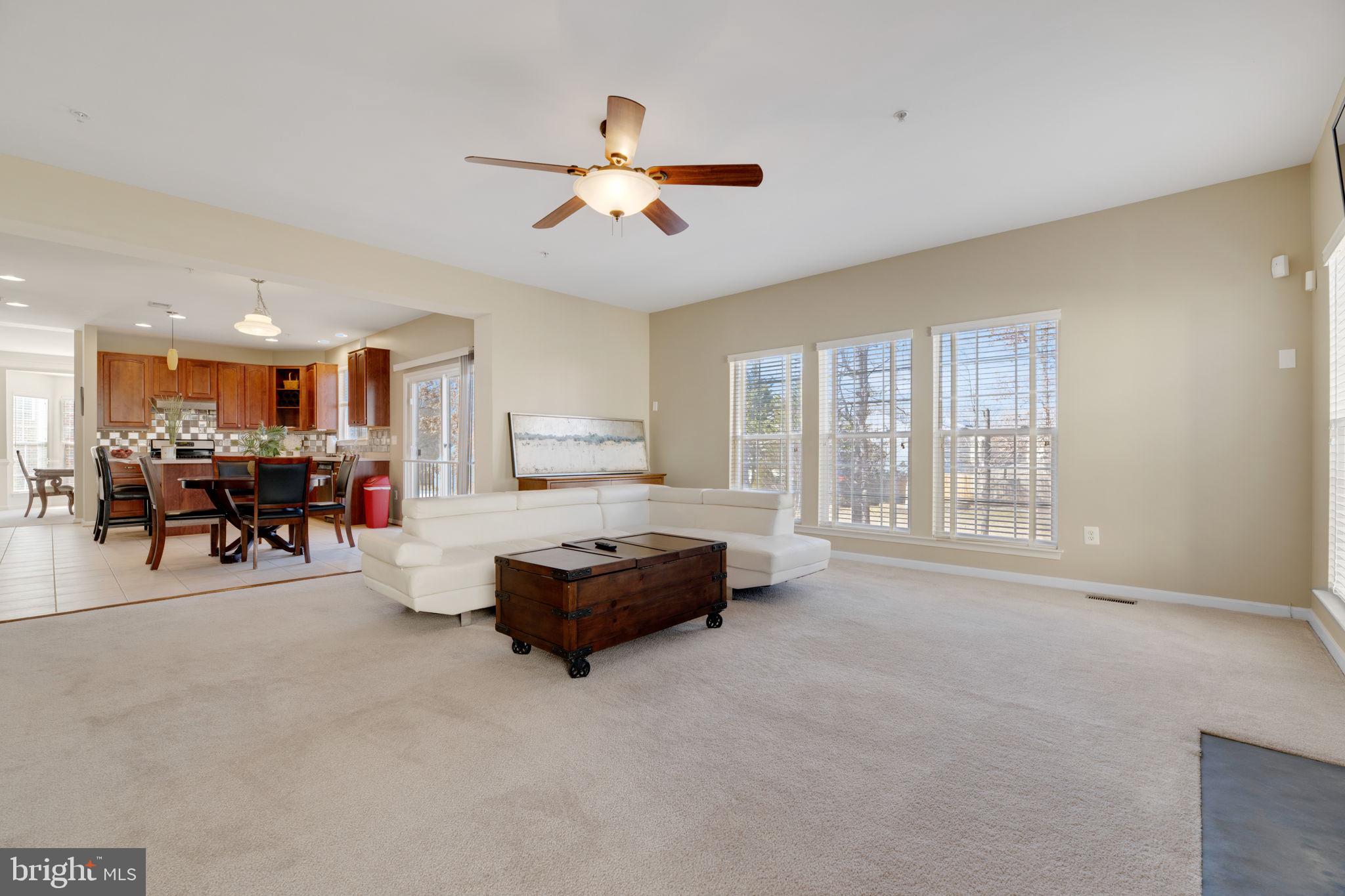 TANTALLON SQUARE - Residential