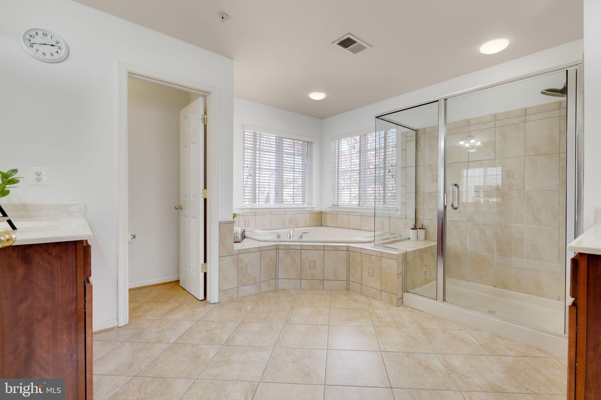 TANTALLON SQUARE - Residential