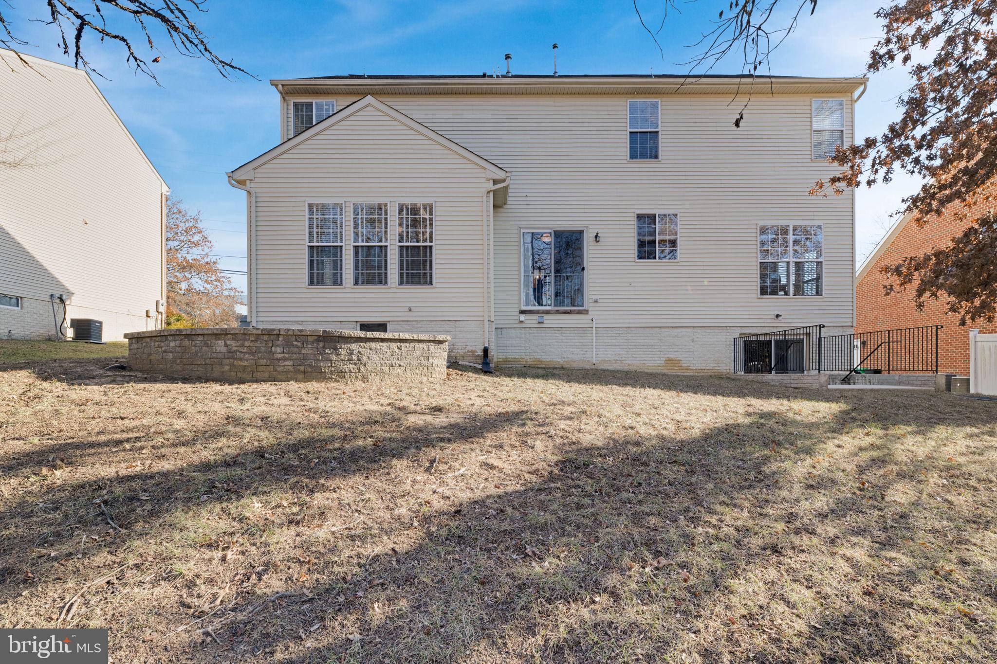 TANTALLON SQUARE - Residential
