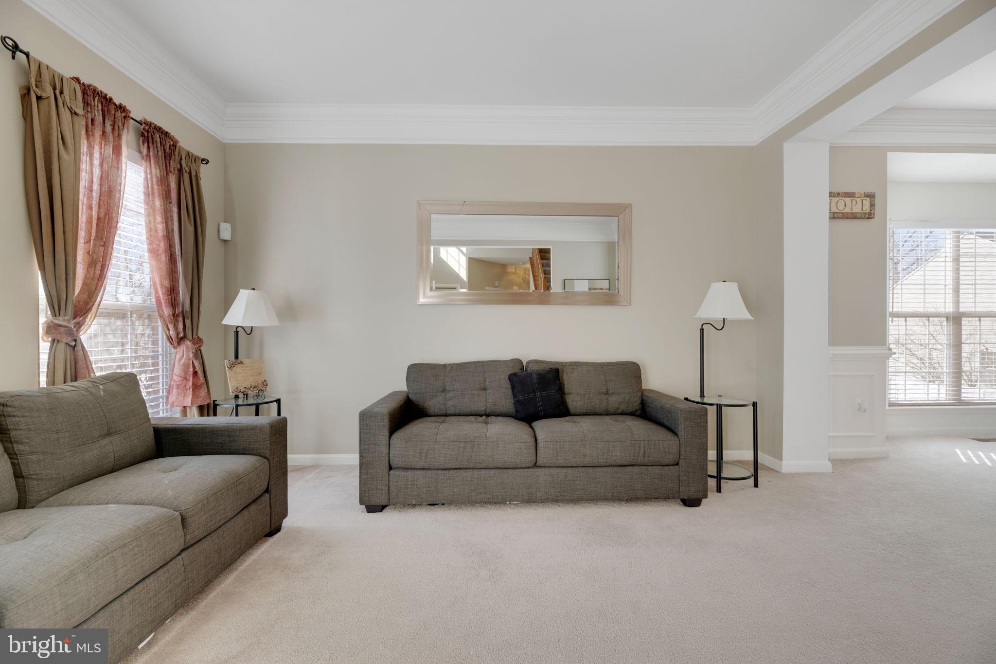 TANTALLON SQUARE - Residential