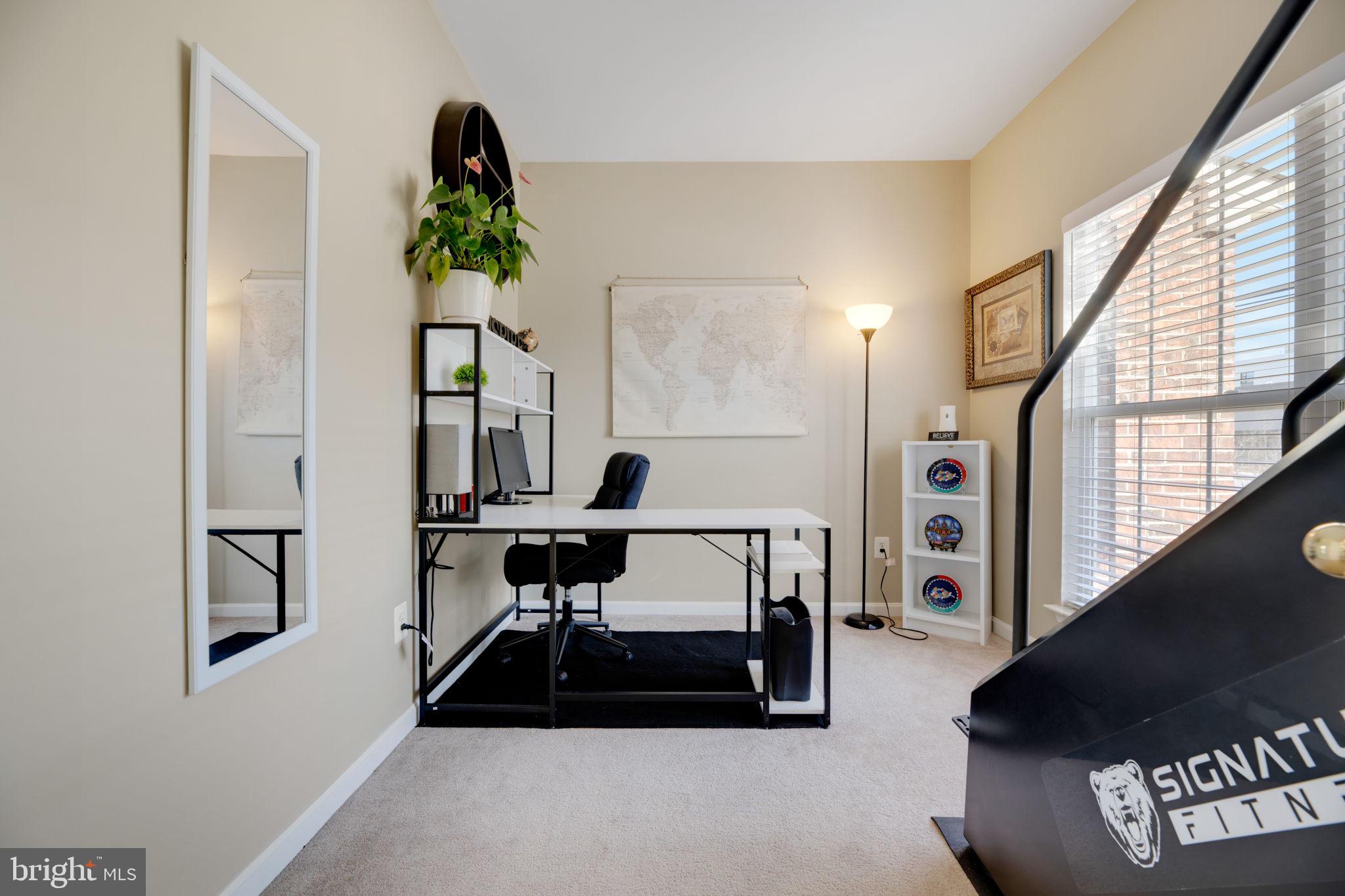 TANTALLON SQUARE - Residential