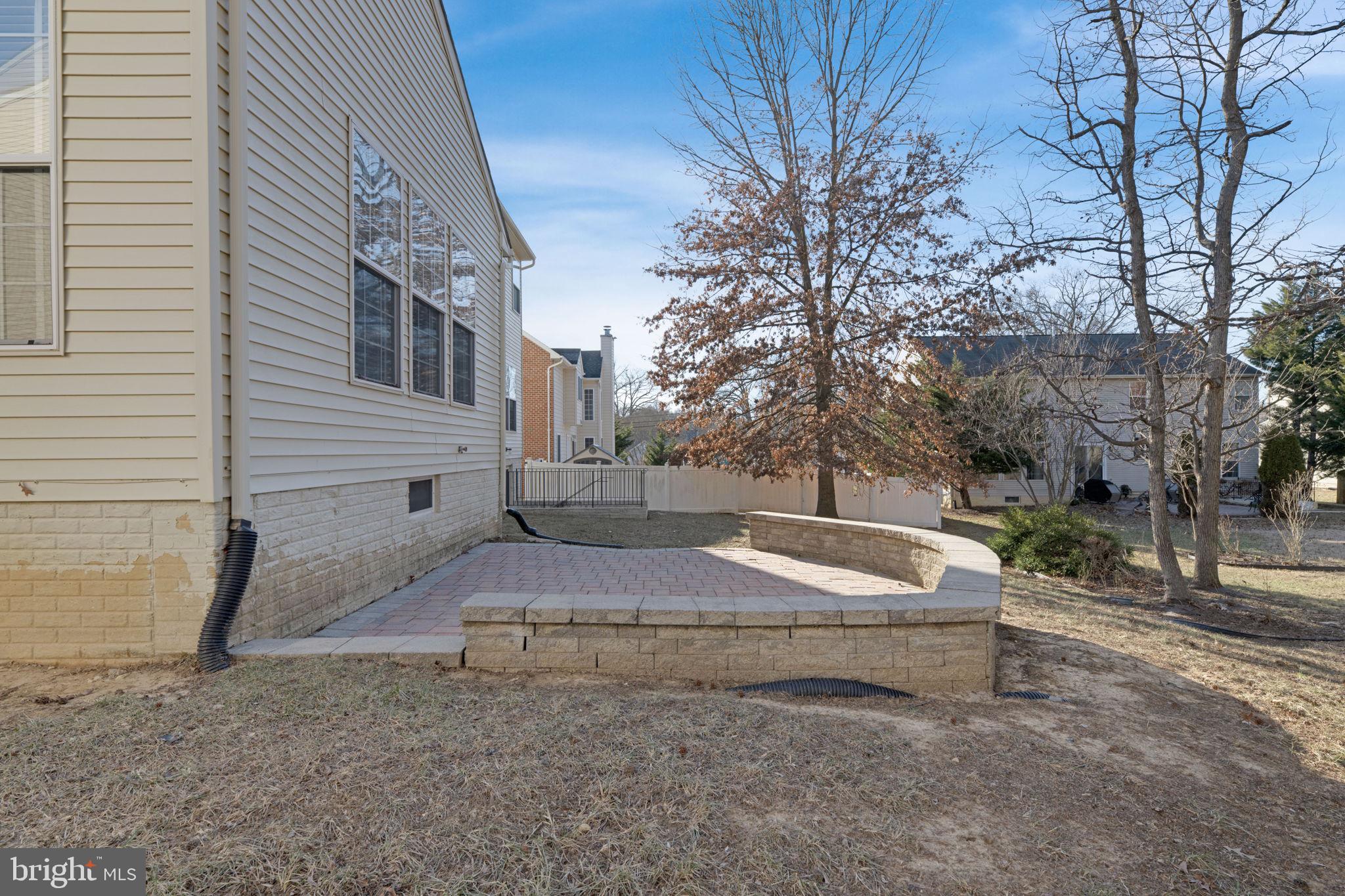 TANTALLON SQUARE - Residential