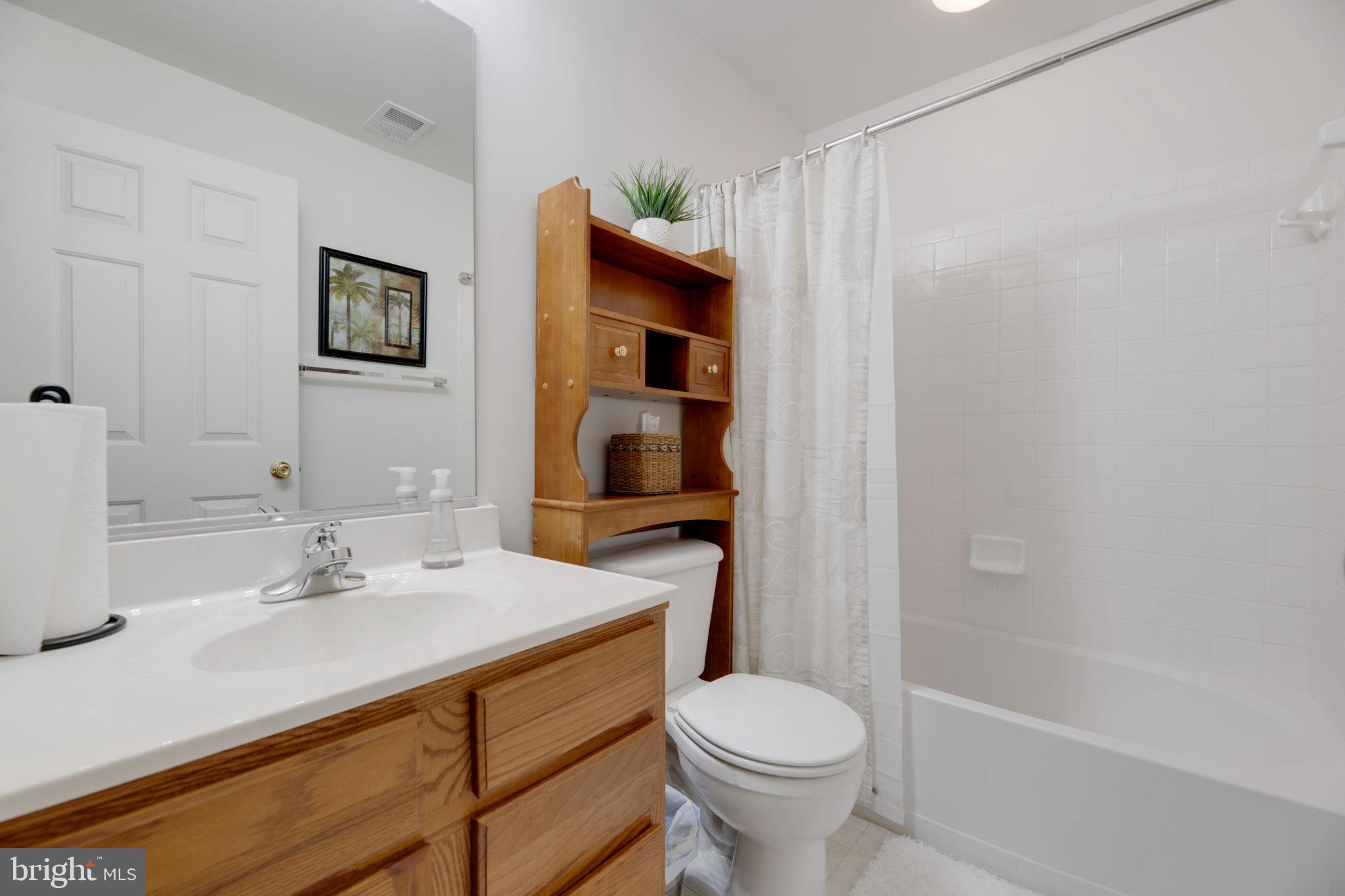 TANTALLON SQUARE - Residential