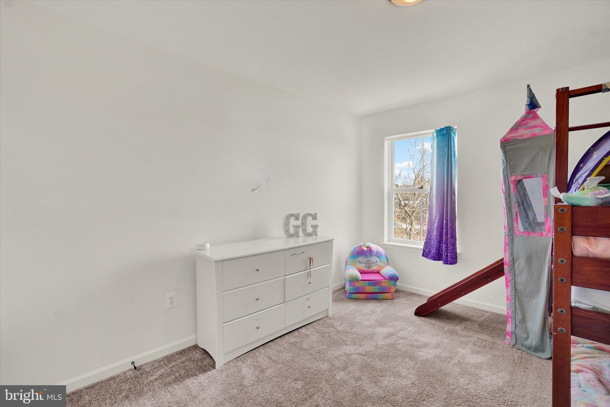 KURTZ SCHOOL VILLAS - Residential