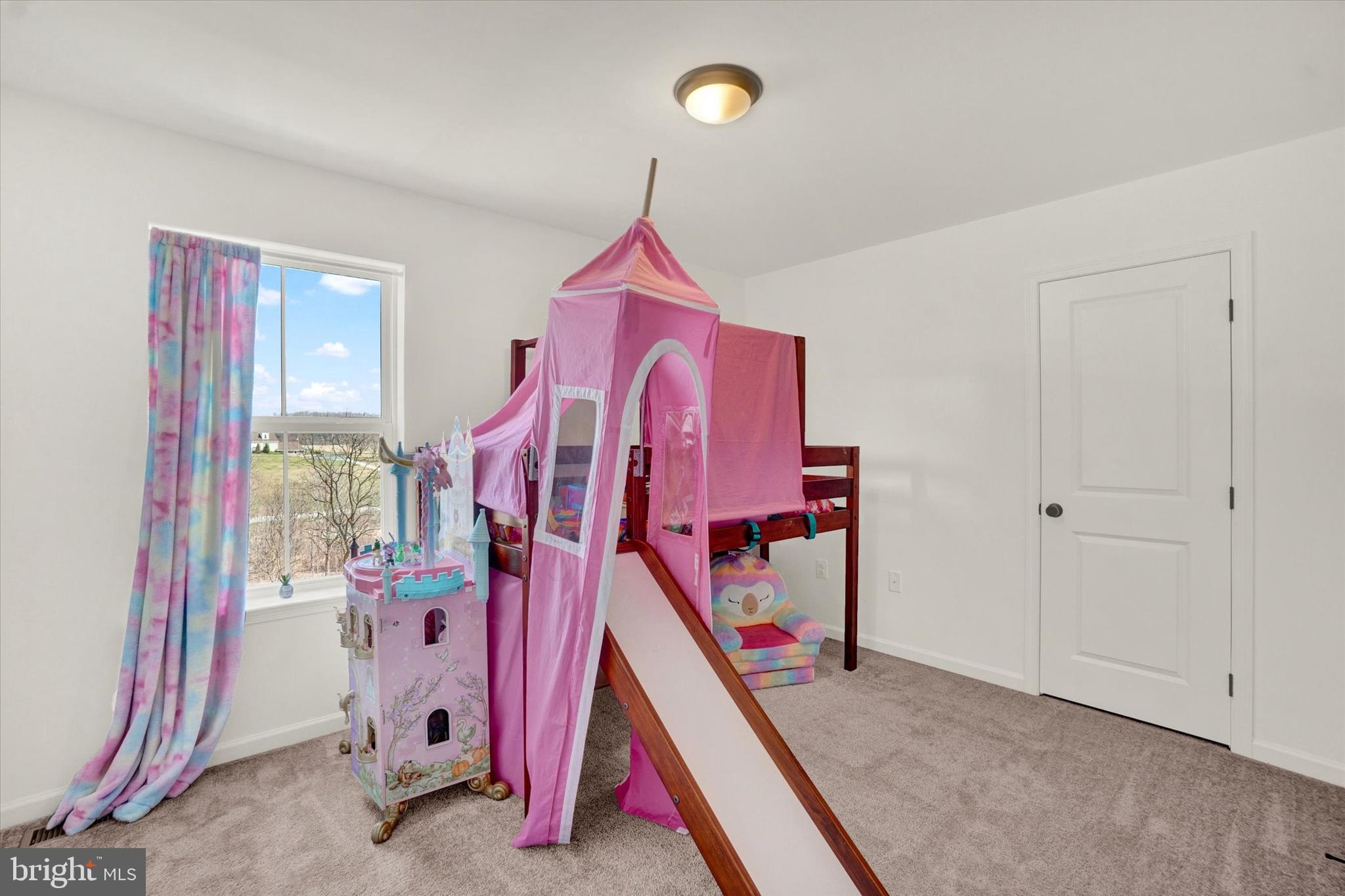 KURTZ SCHOOL VILLAS - Residential