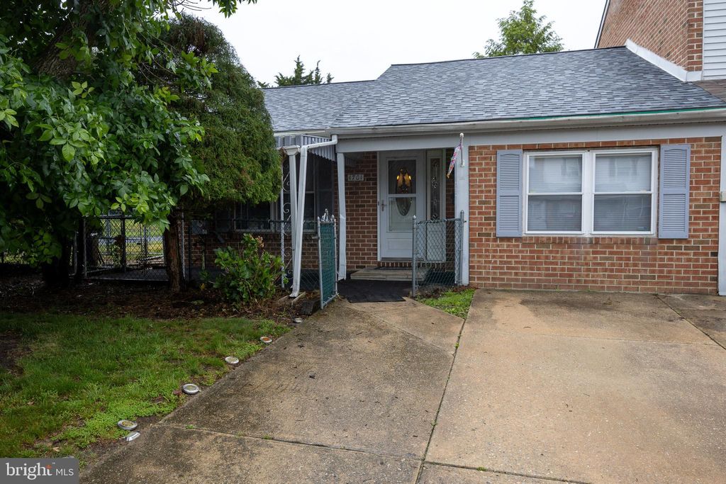 Photo of 1701 Heather Place, CLEMENTON, NJ 08021 (MLS # NJCD2116858)