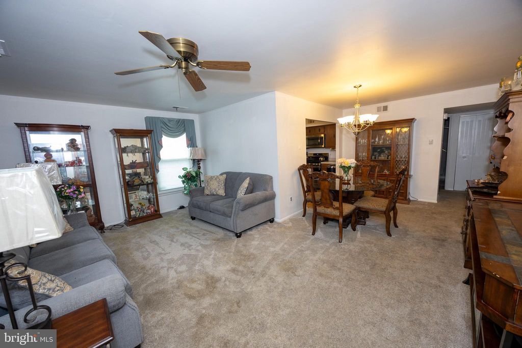 Photo of 1701 Heather Place, CLEMENTON, NJ 08021 (MLS # NJCD2116858)
