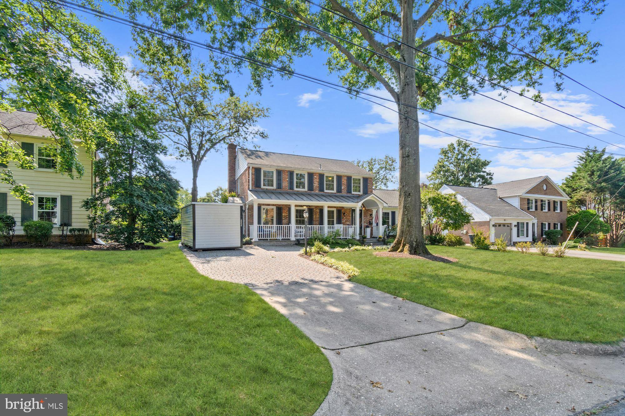 MONTGOMERY SQUARE - Residential Lease