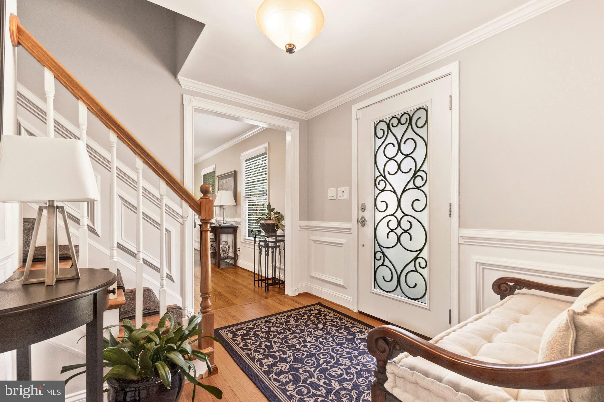 MONTGOMERY SQUARE - Residential Lease