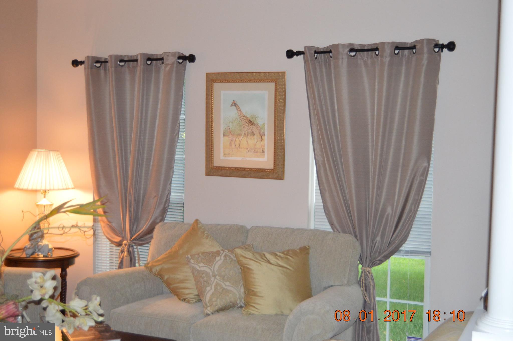 CROSS CREEK CLUB - Residential Lease