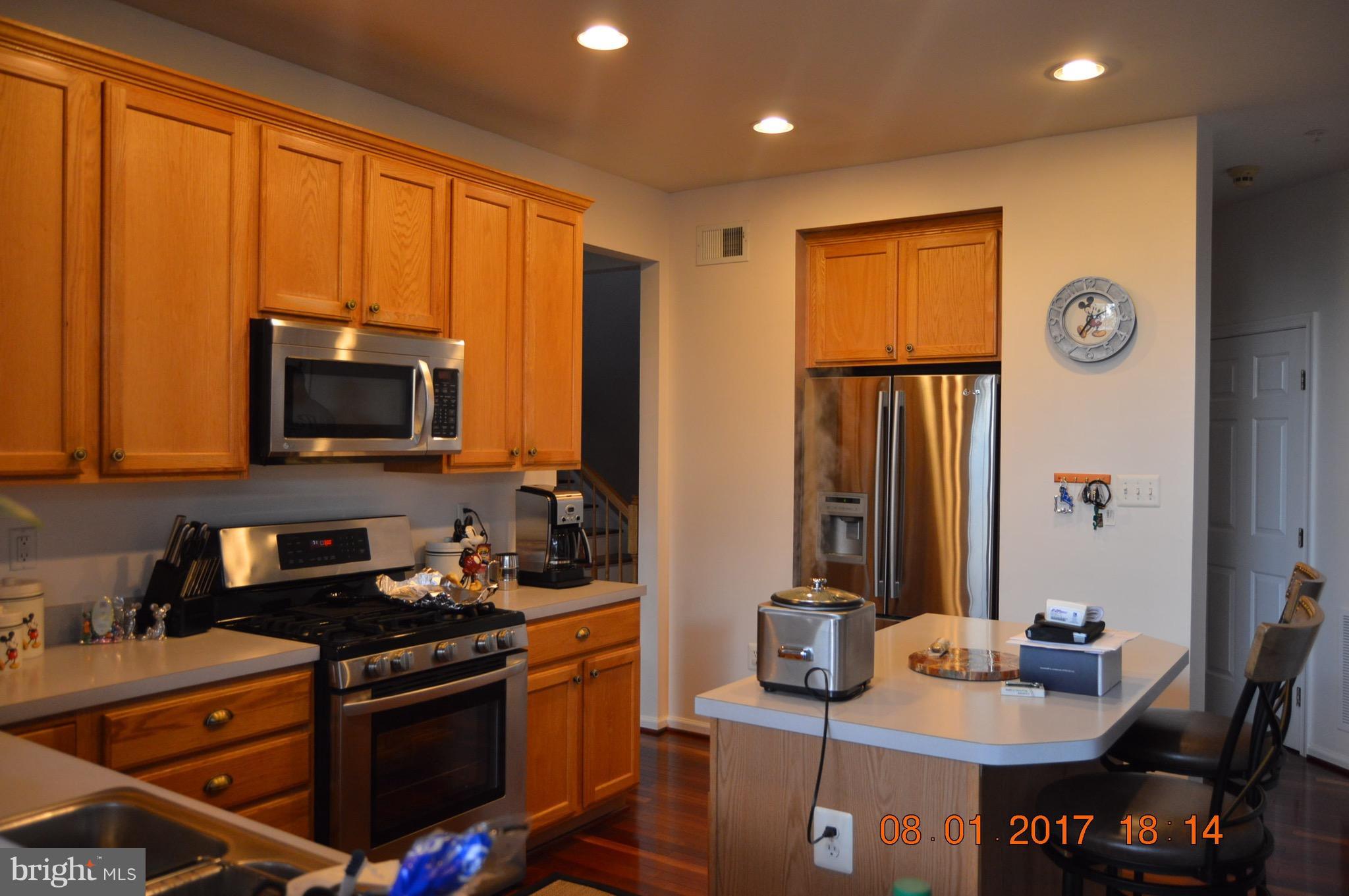 CROSS CREEK CLUB - Residential Lease