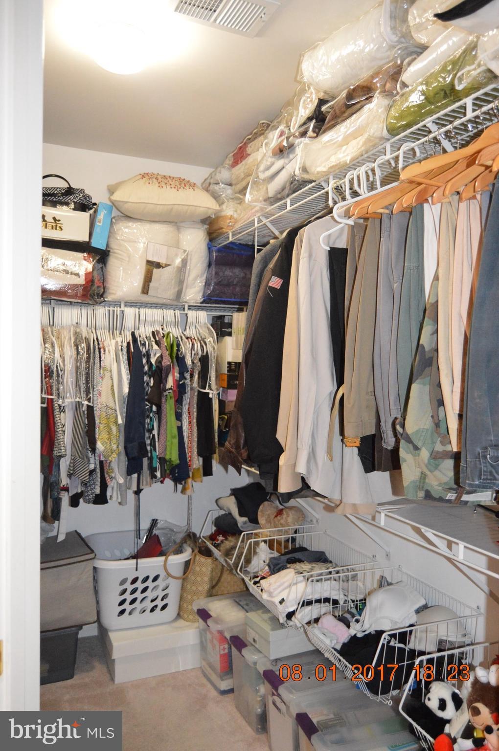 CROSS CREEK CLUB - Residential Lease