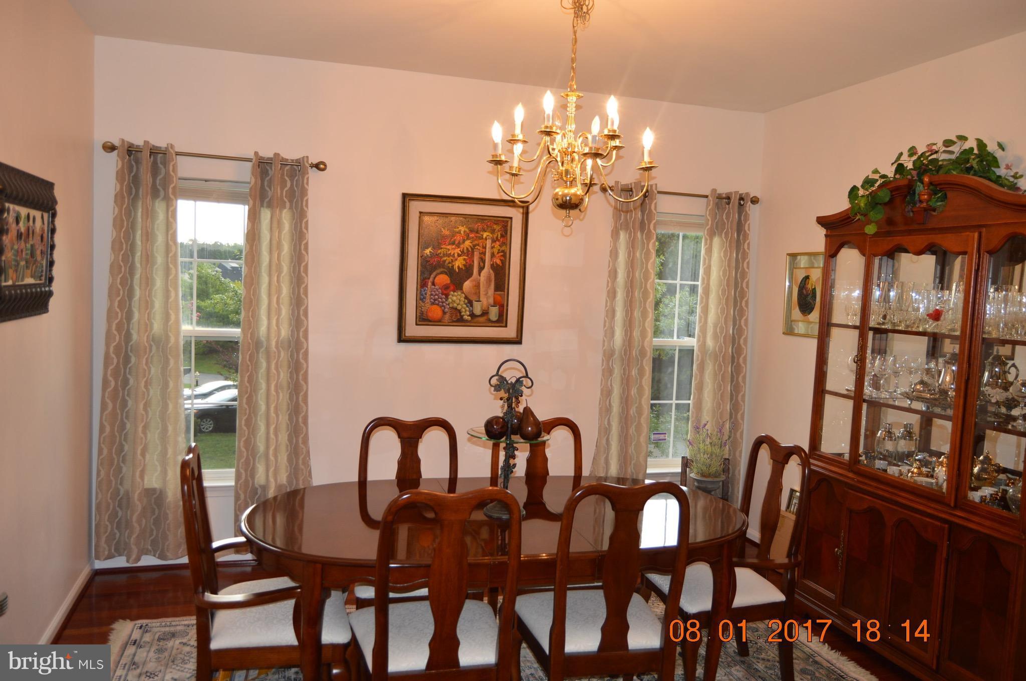 CROSS CREEK CLUB - Residential Lease