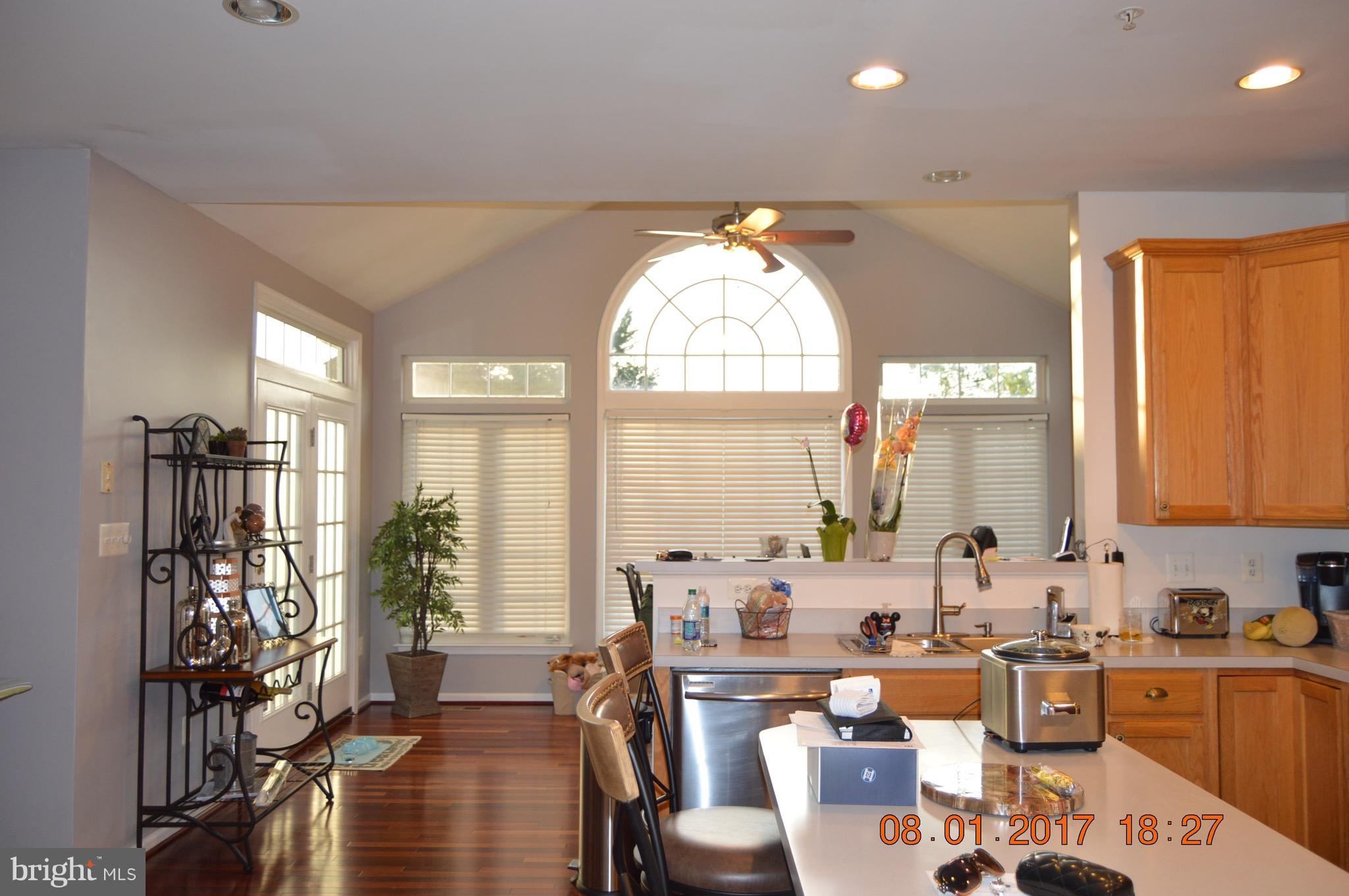 CROSS CREEK CLUB - Residential Lease