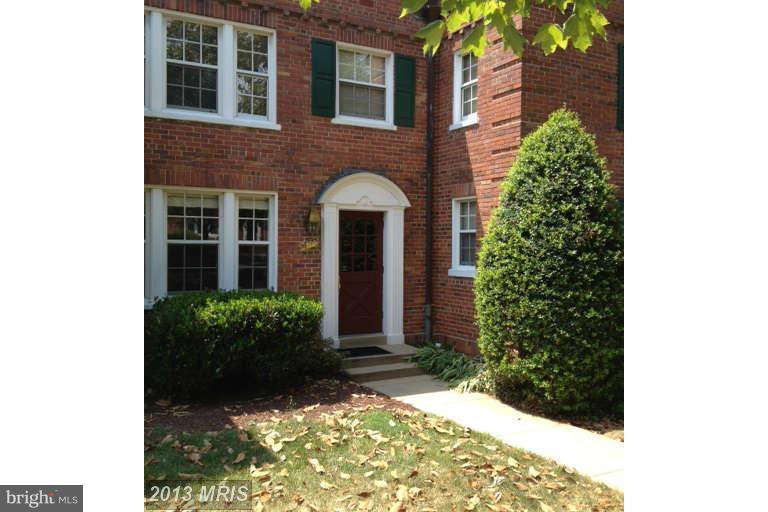 COLONIAL VILLAGE - Residential Lease