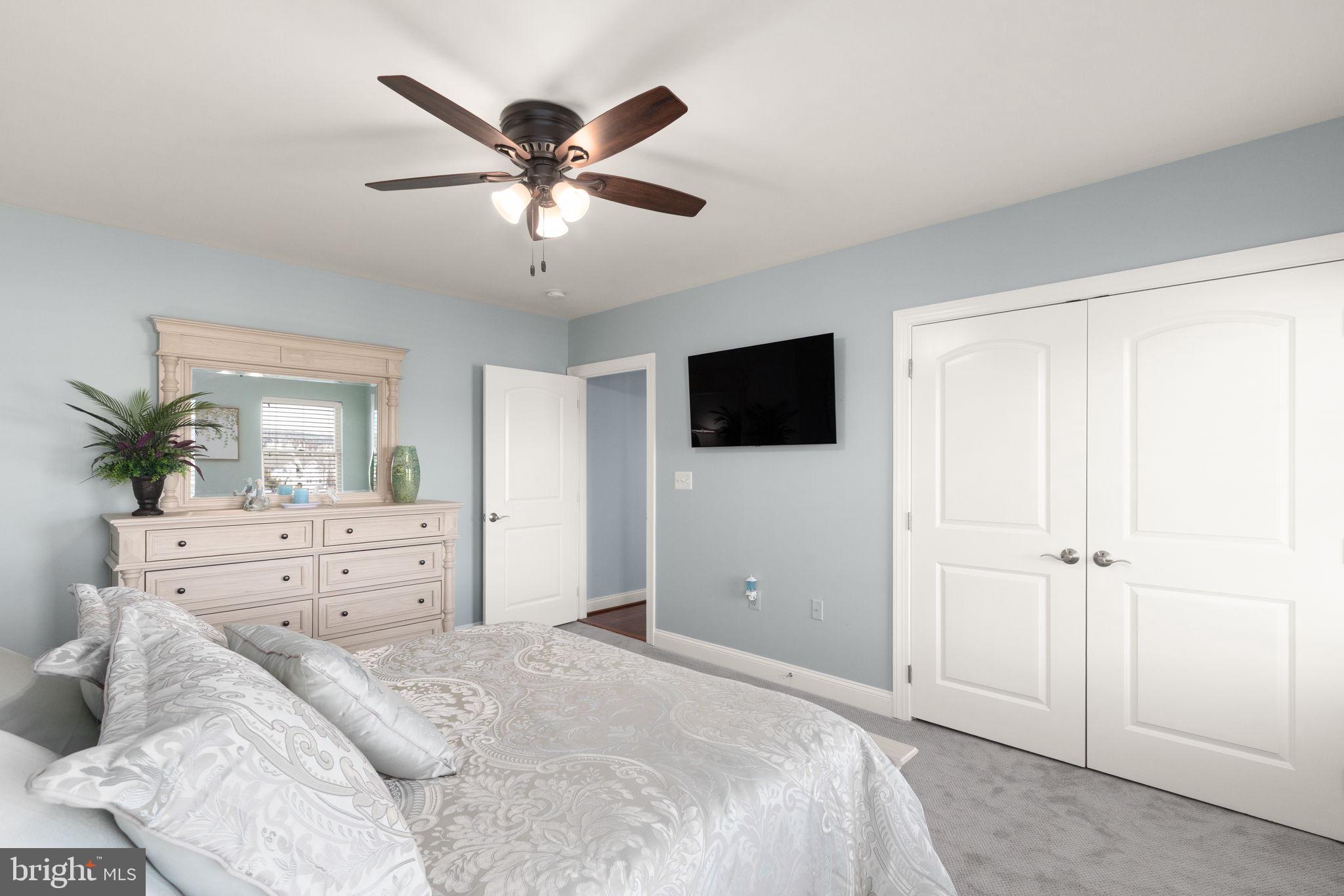 HERON HARBOR - Residential