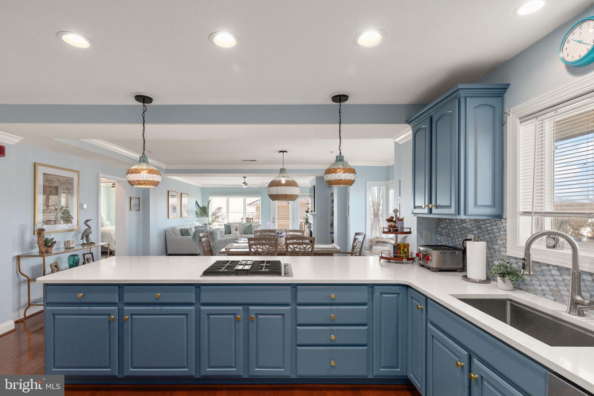 HERON HARBOR - Residential