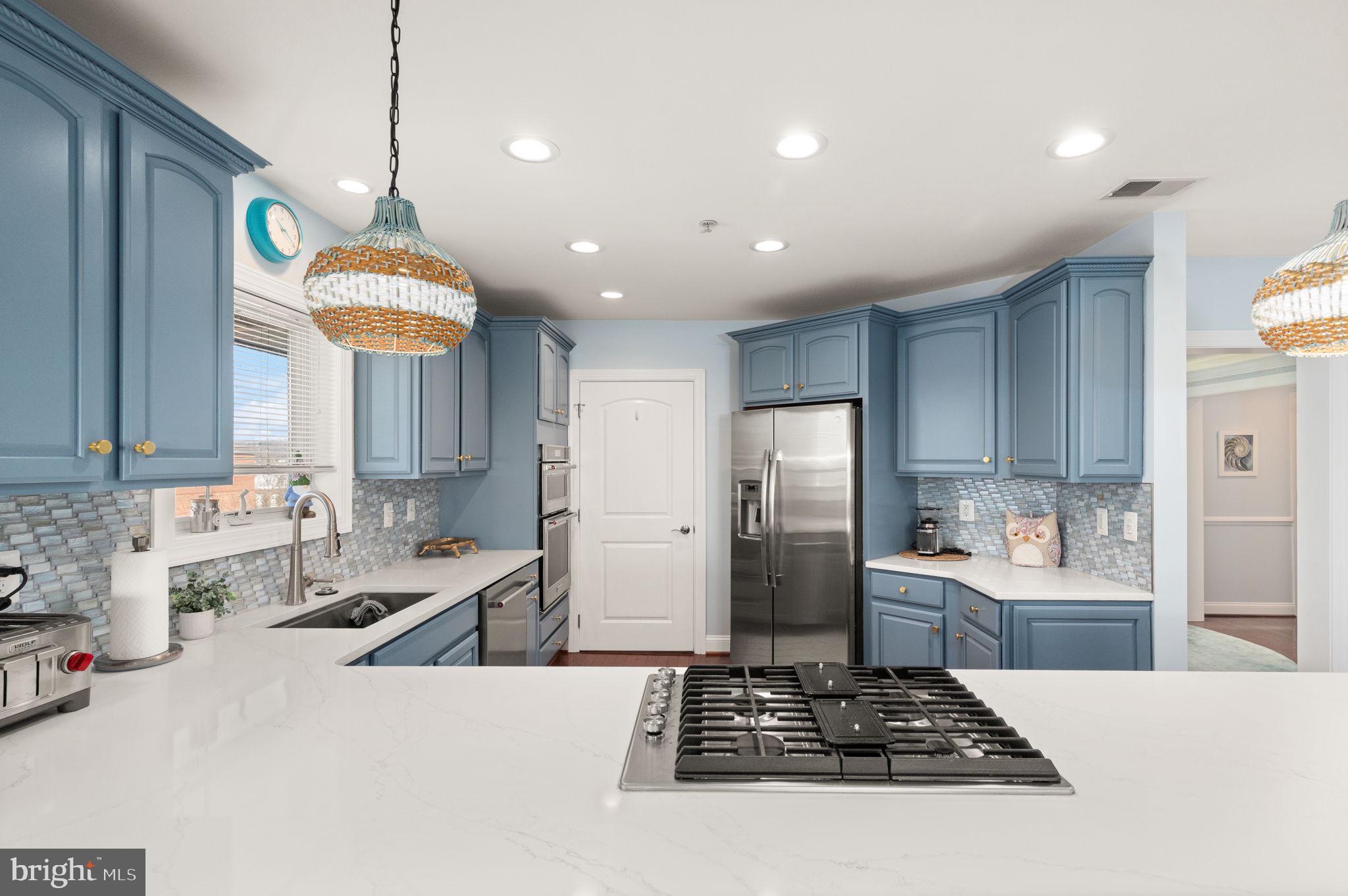 HERON HARBOR - Residential