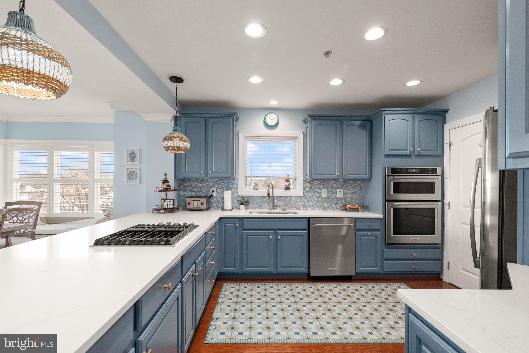 HERON HARBOR - Residential