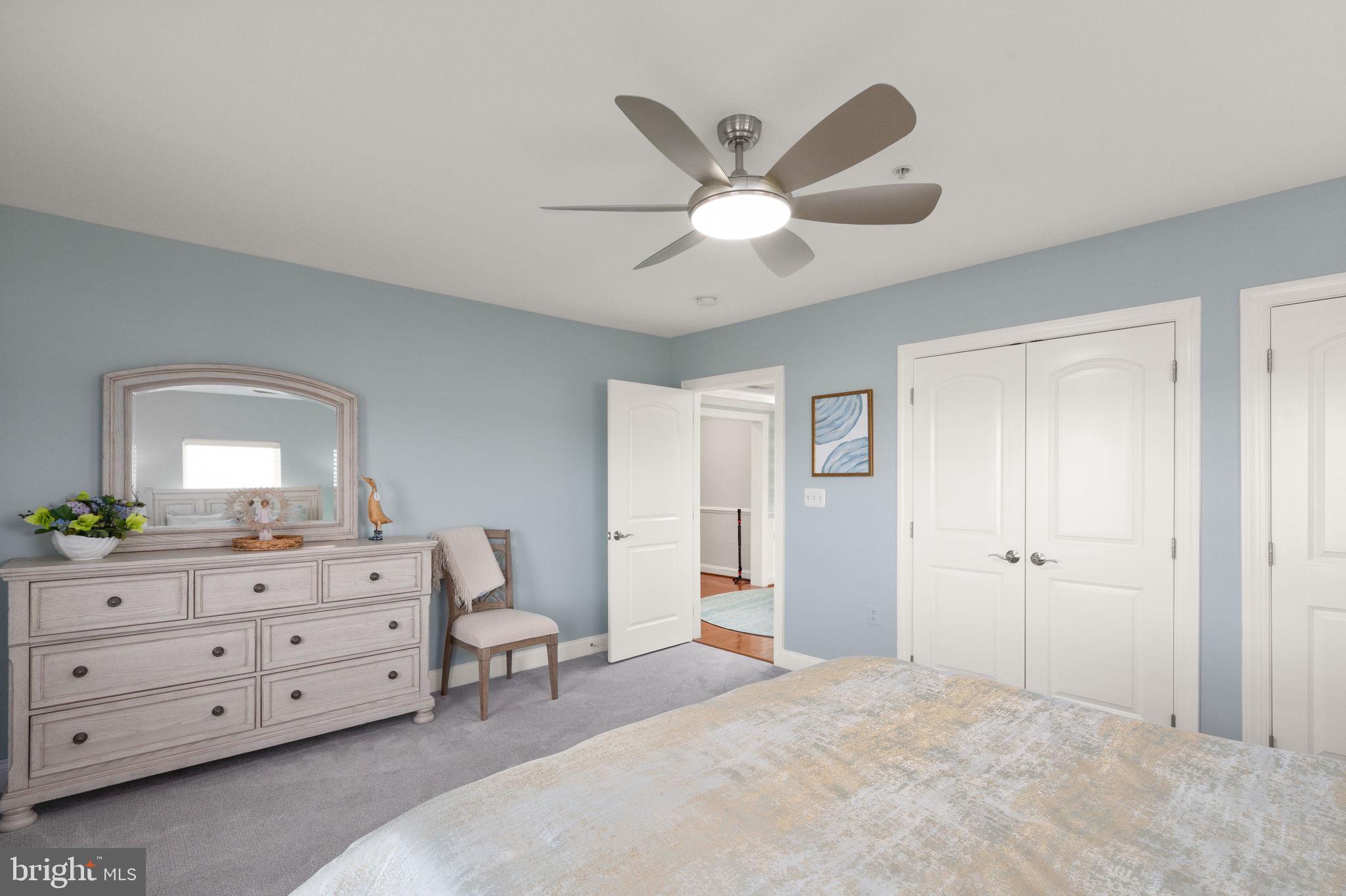 HERON HARBOR - Residential