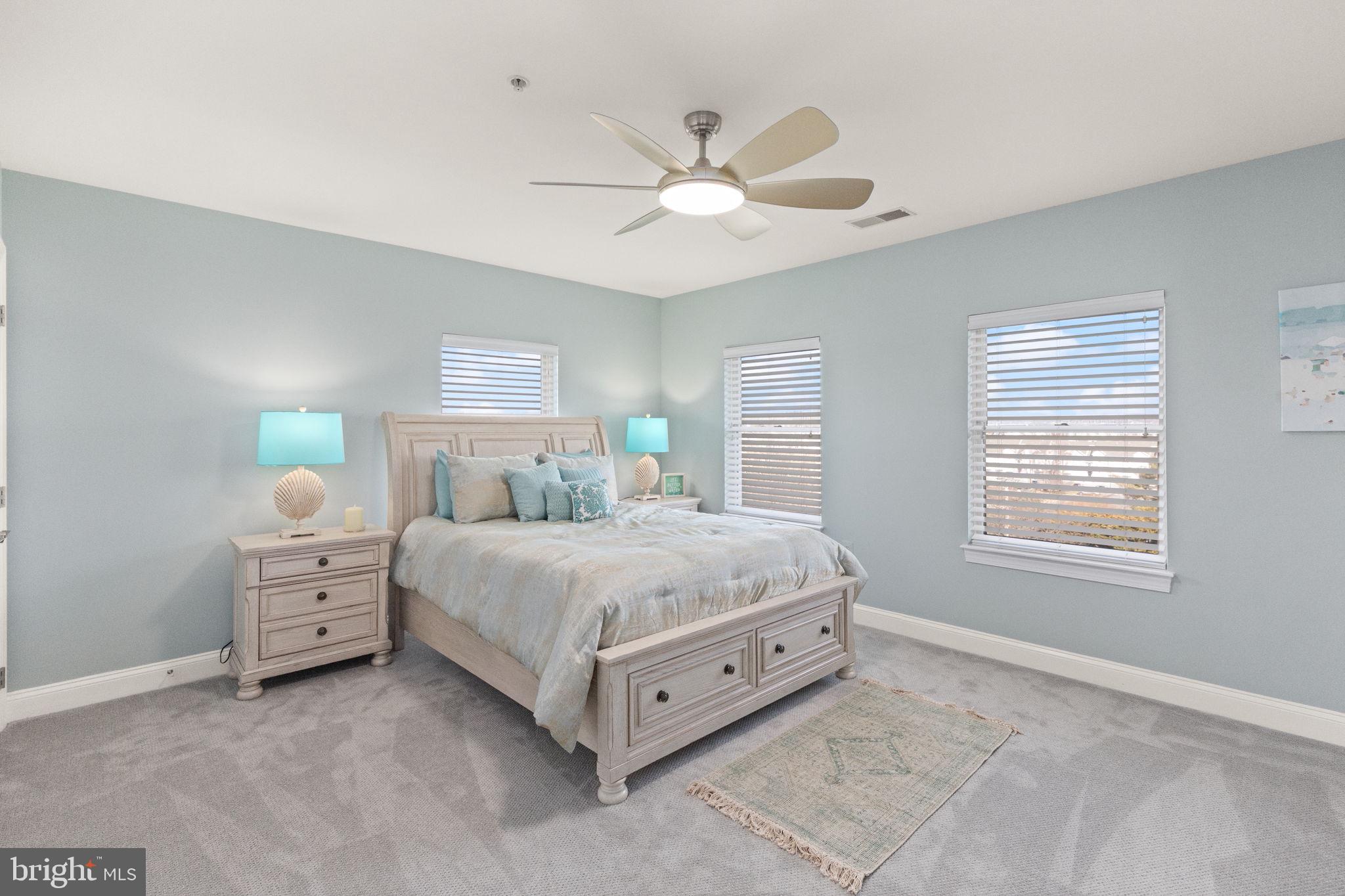 HERON HARBOR - Residential