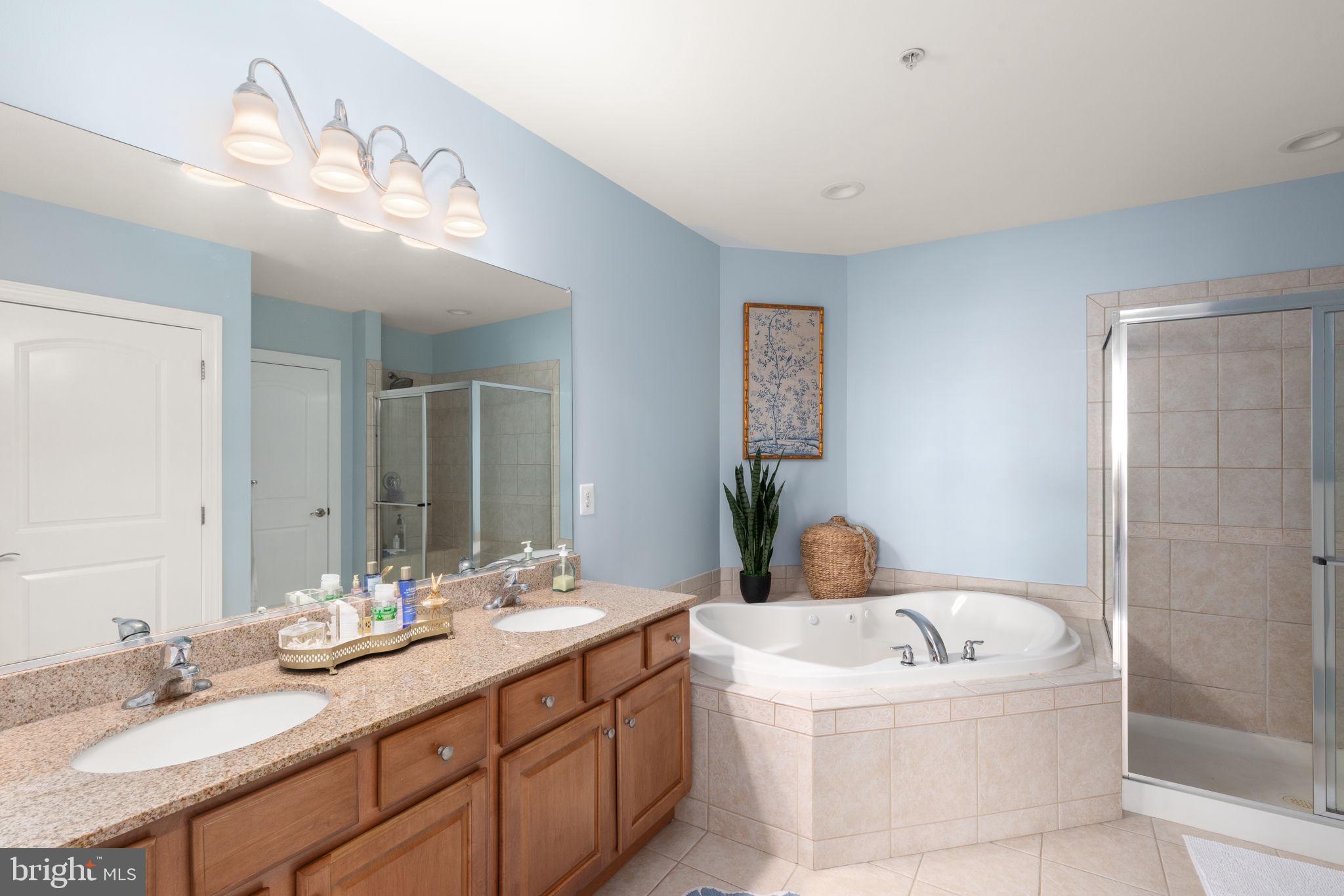 HERON HARBOR - Residential