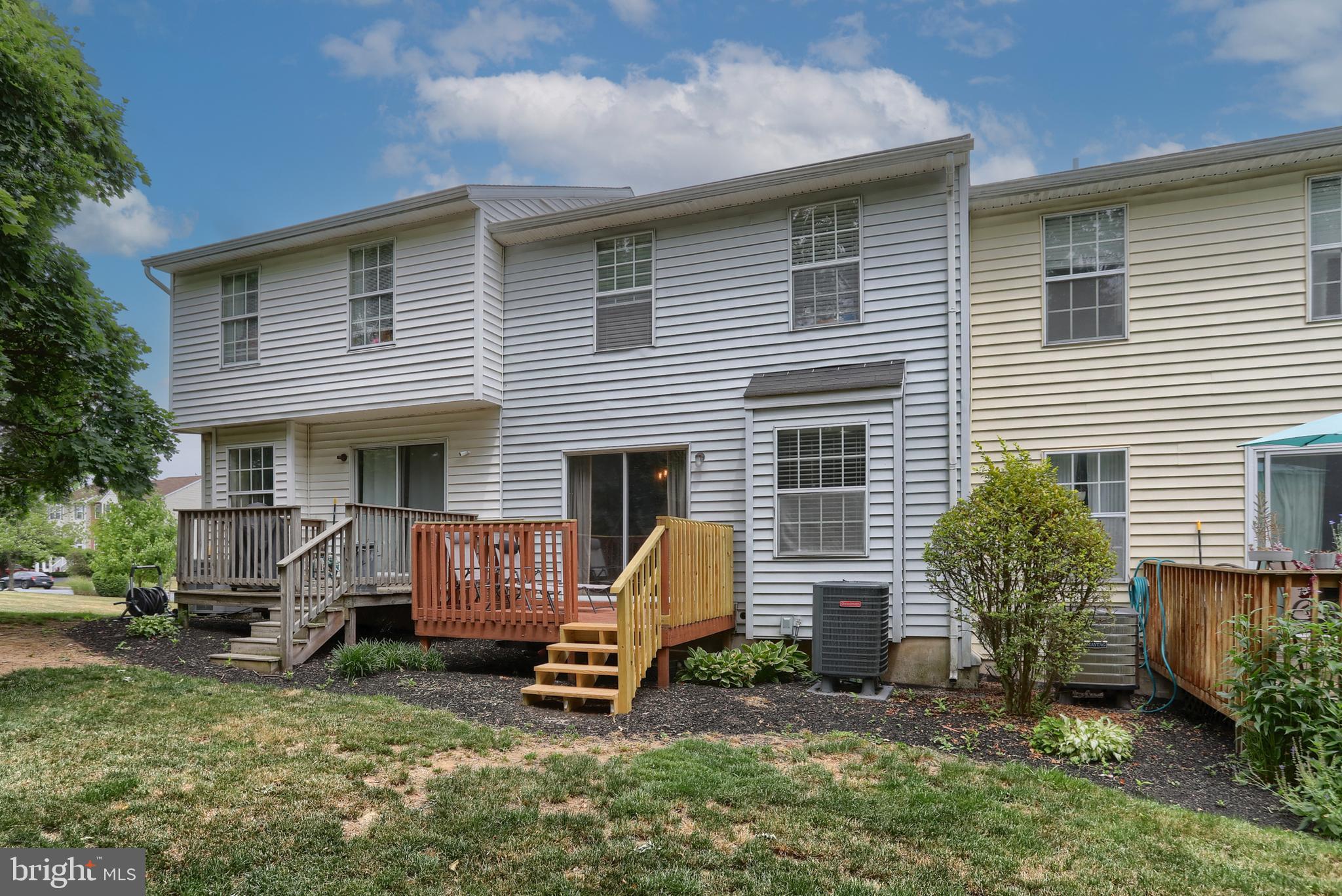 CHARTWOOD MANOR - Residential