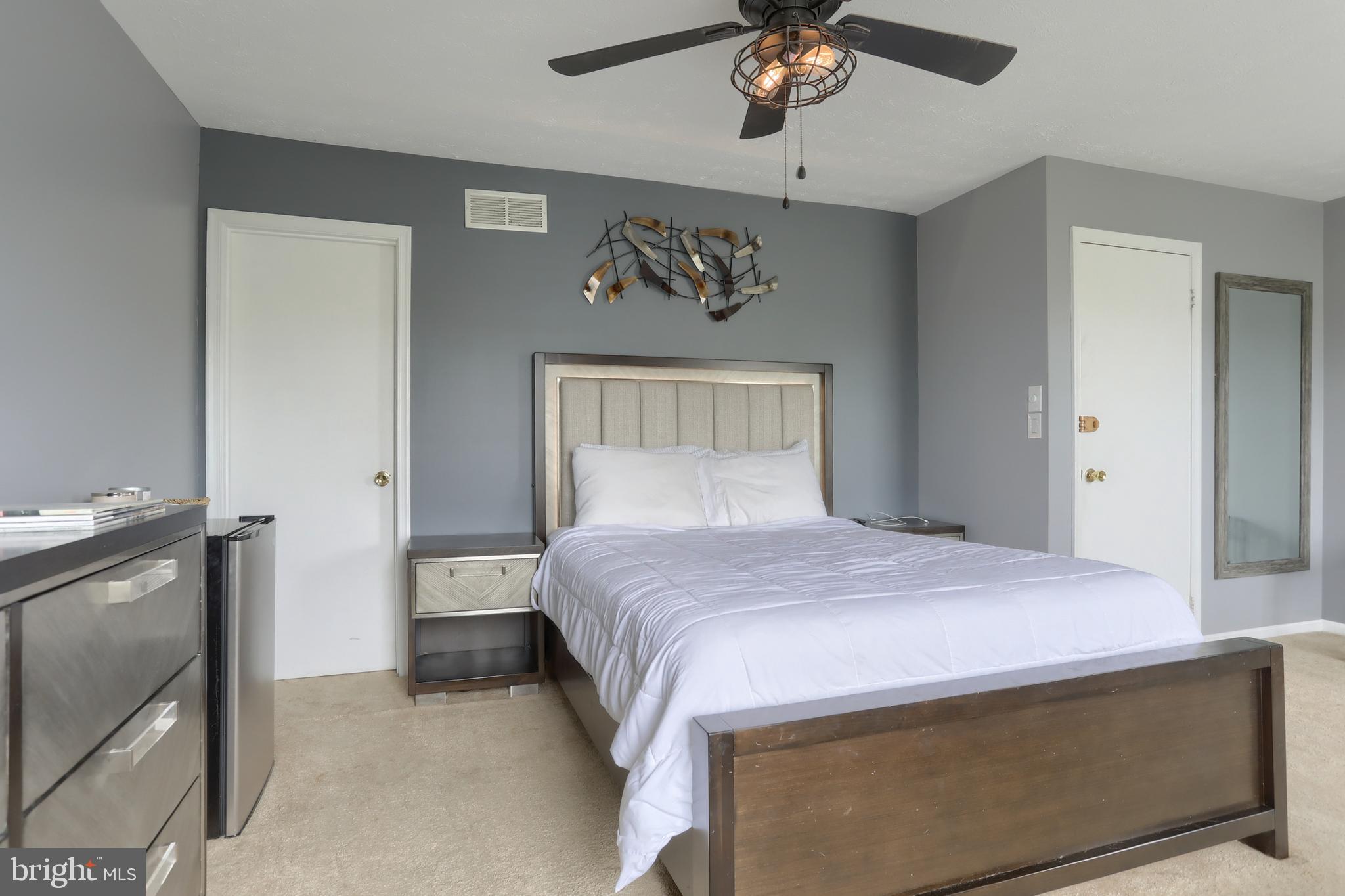 CHARTWOOD MANOR - Residential