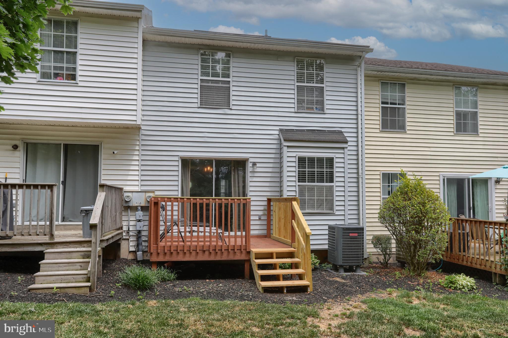 CHARTWOOD MANOR - Residential