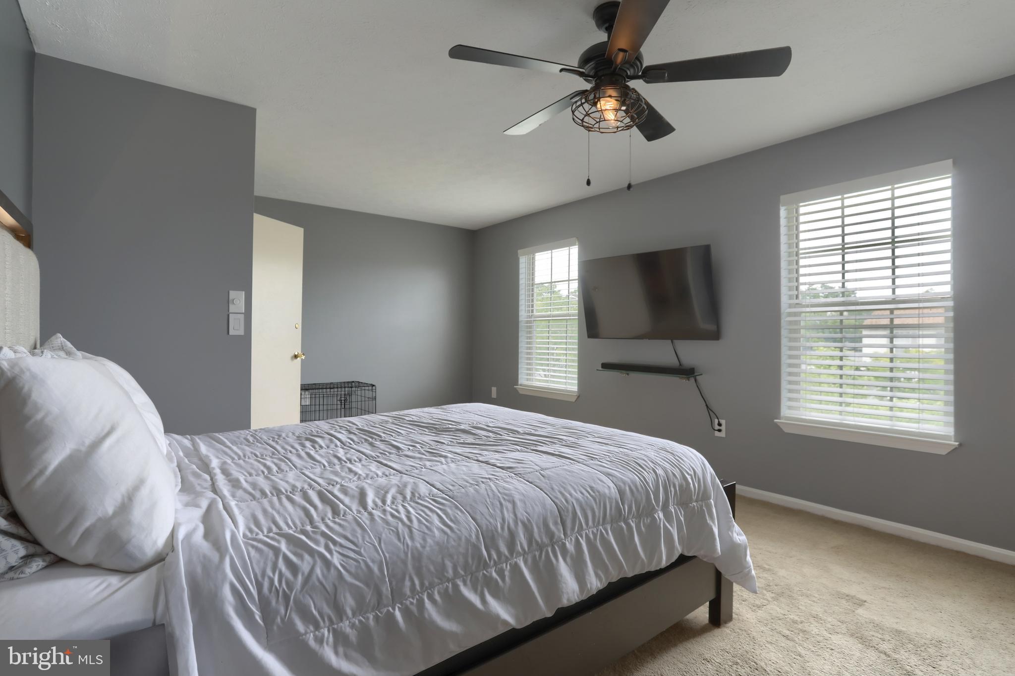 CHARTWOOD MANOR - Residential