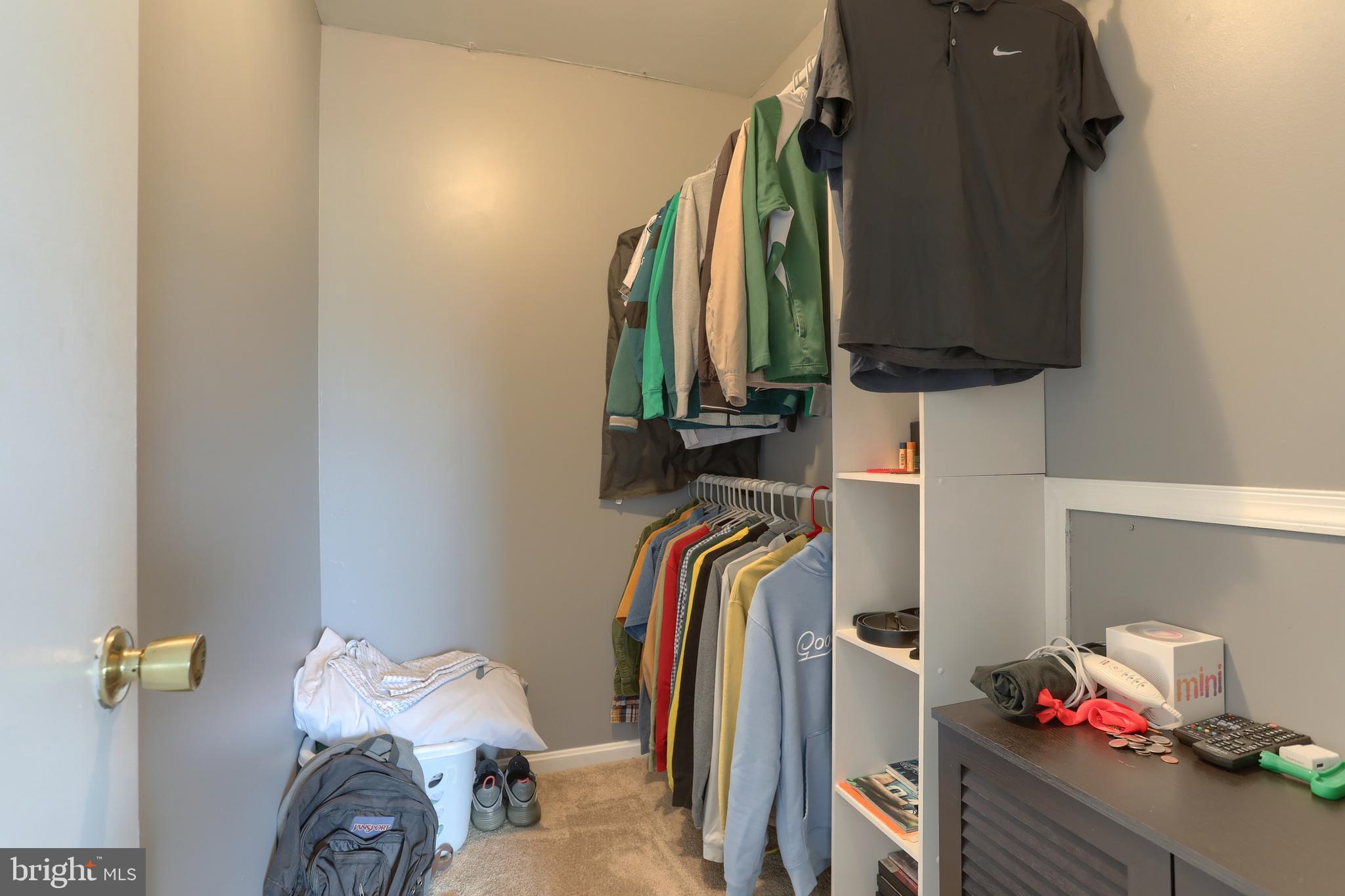 CHARTWOOD MANOR - Residential