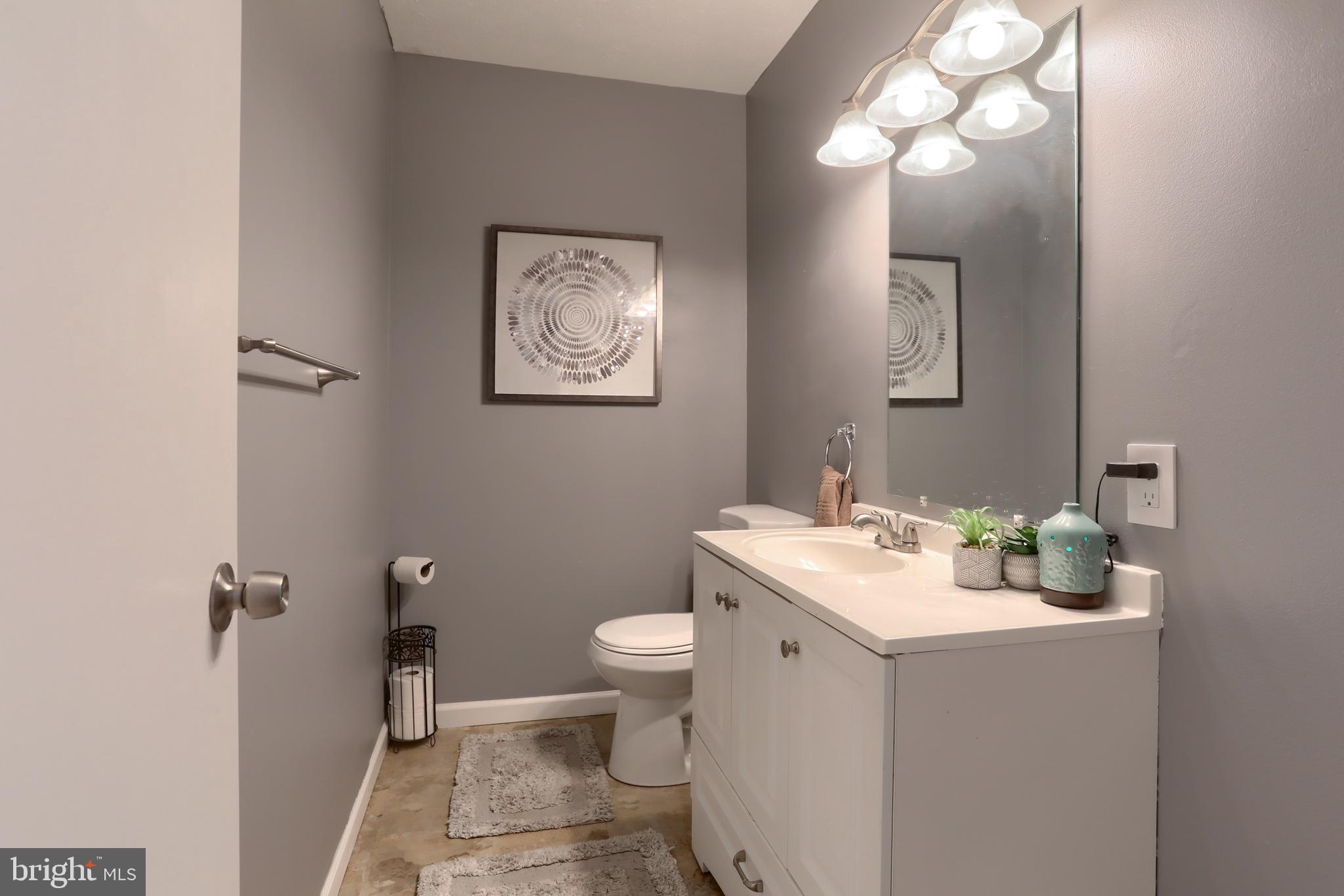 CHARTWOOD MANOR - Residential