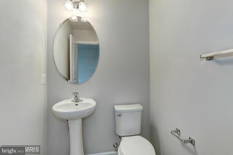 DAWKINS RIDGE/PEMBROOKE - Residential Lease