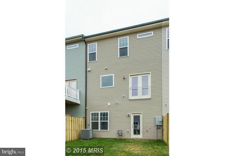 DAWKINS RIDGE/PEMBROOKE - Residential Lease