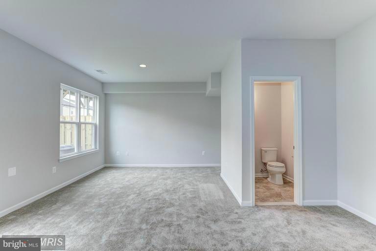 DAWKINS RIDGE/PEMBROOKE - Residential Lease