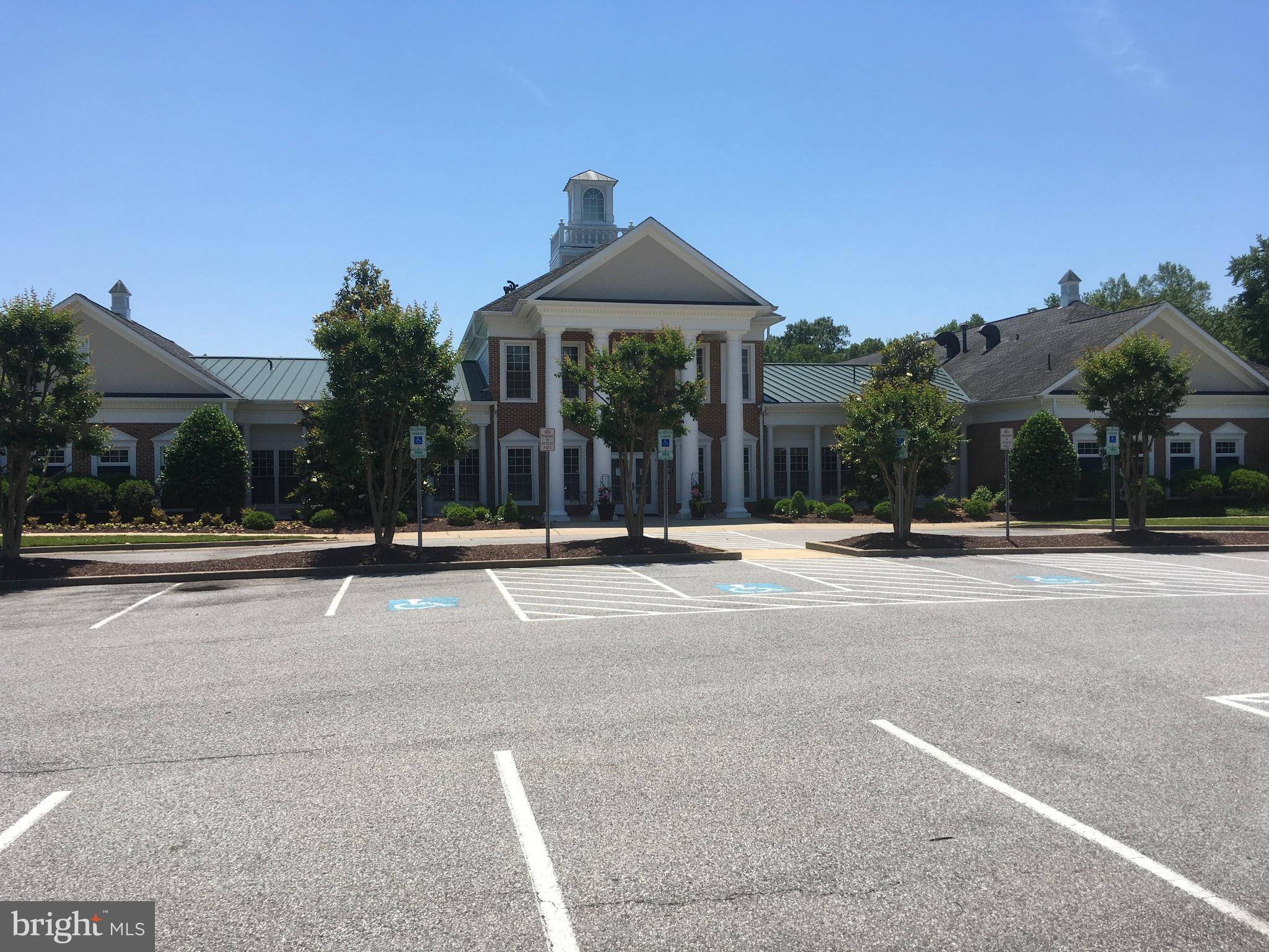 CENTRAL PARKE COLONIAL CHARLES - Residential