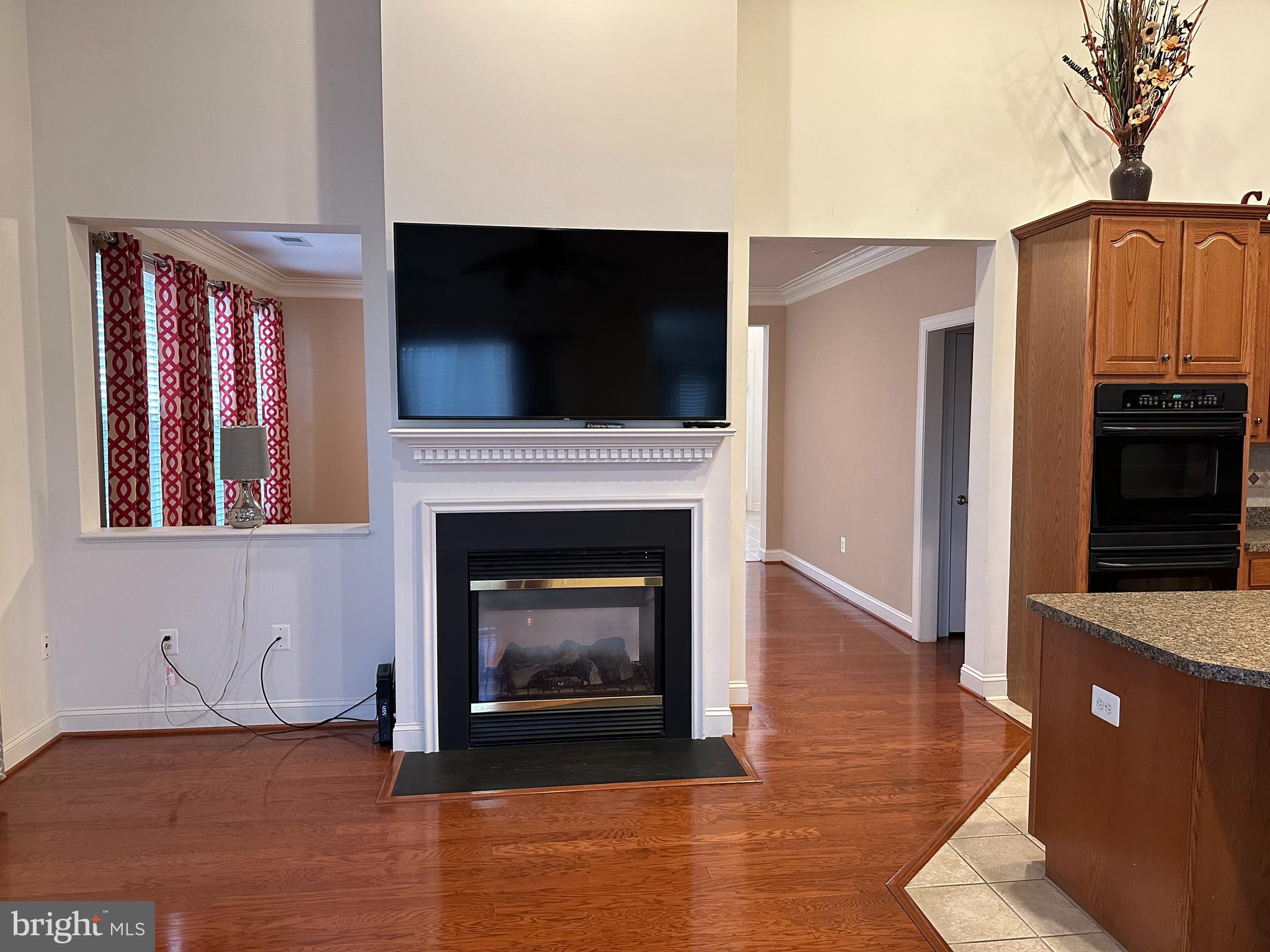 CENTRAL PARKE COLONIAL CHARLES - Residential