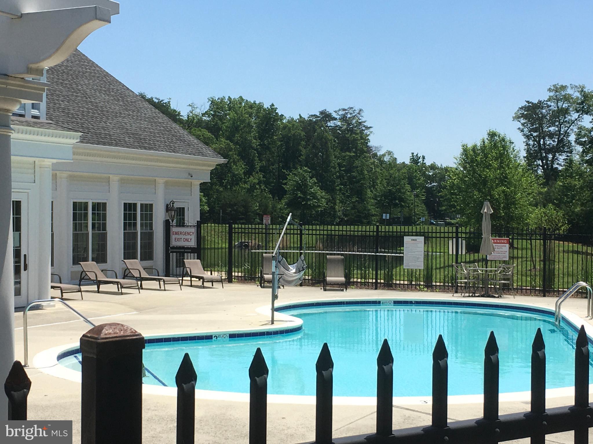 CENTRAL PARKE COLONIAL CHARLES - Residential