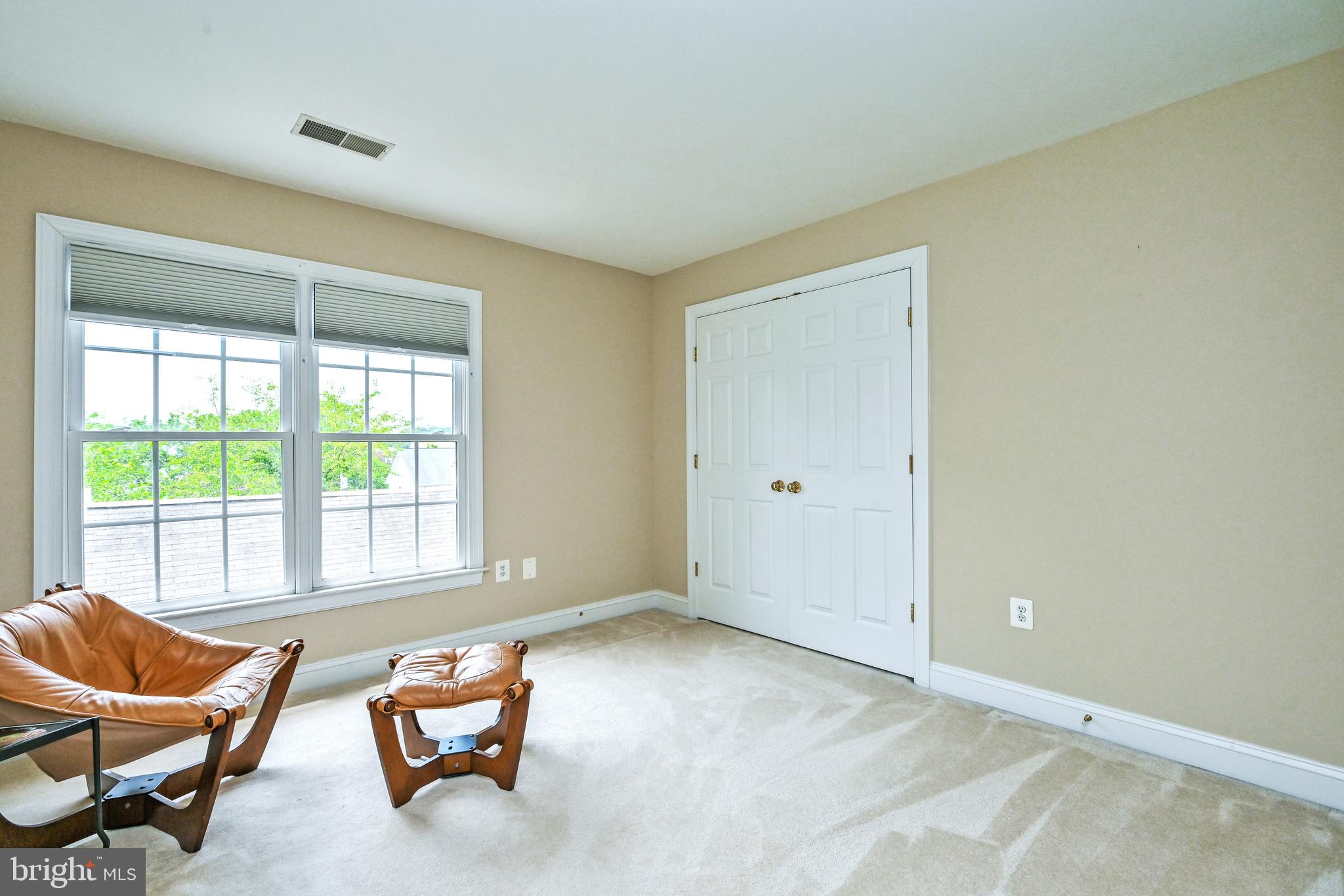 GLEBEWOOD - Residential