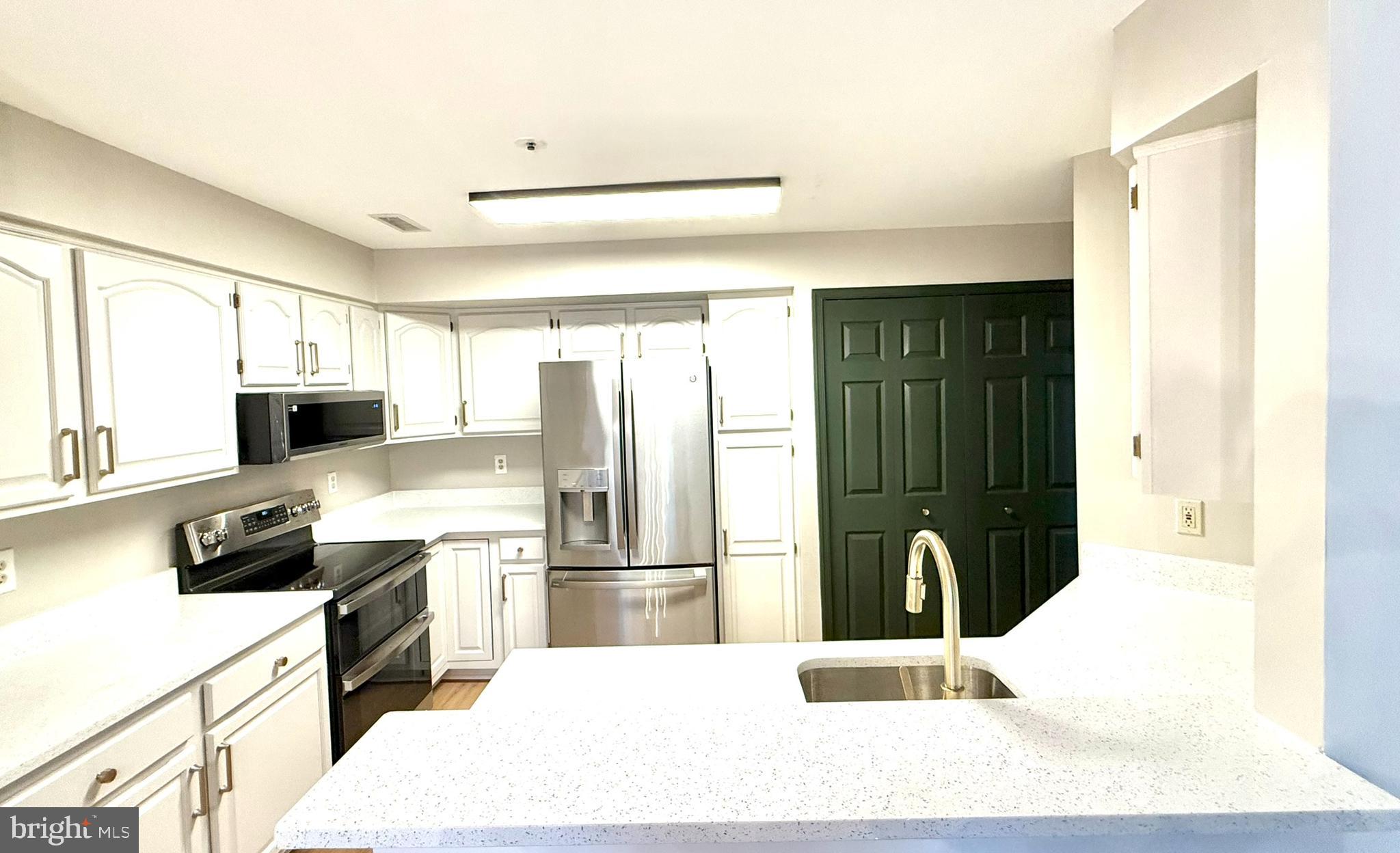 DORSEY SEARCH - Residential Lease