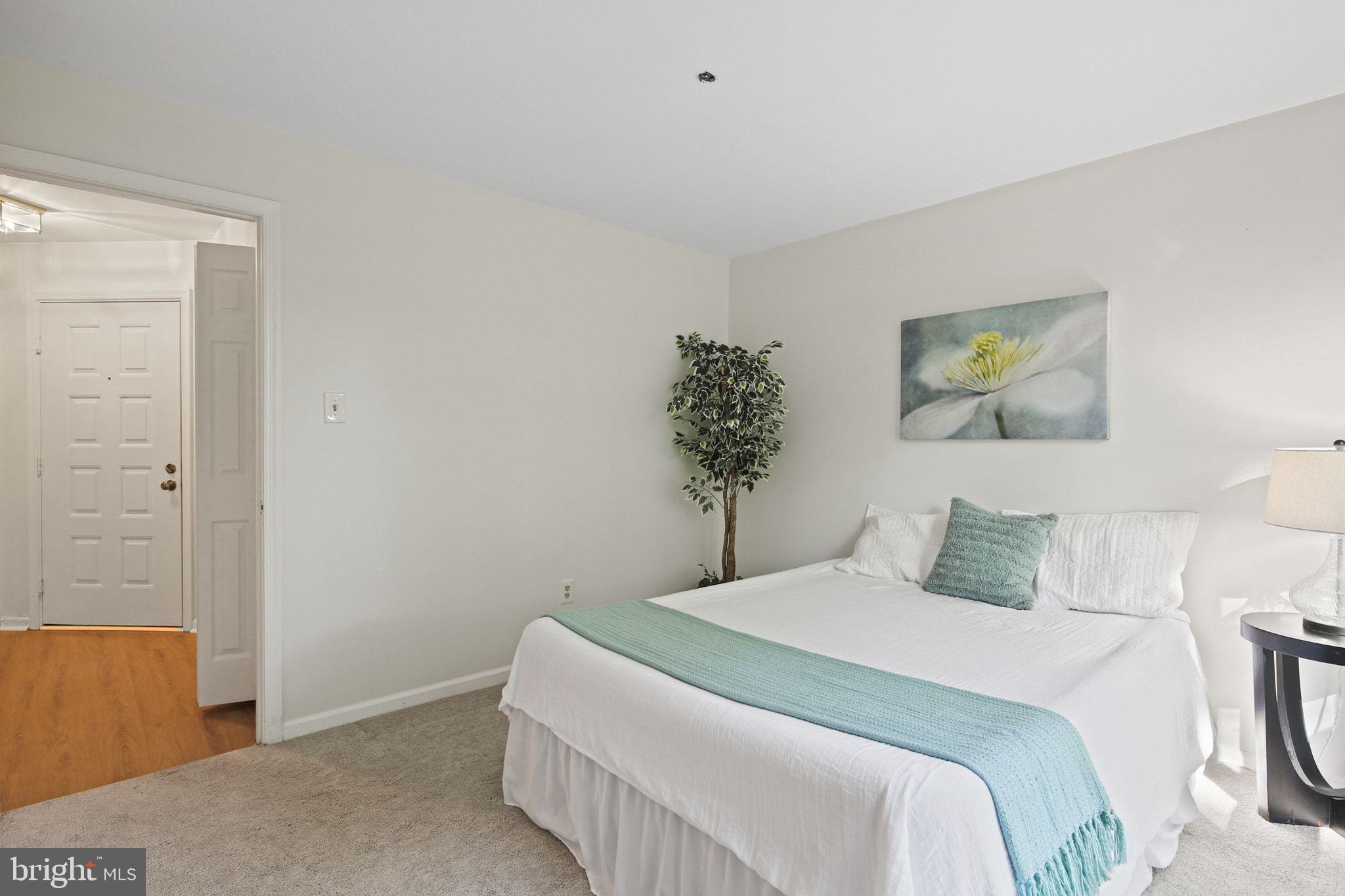 DORSEY SEARCH - Residential Lease