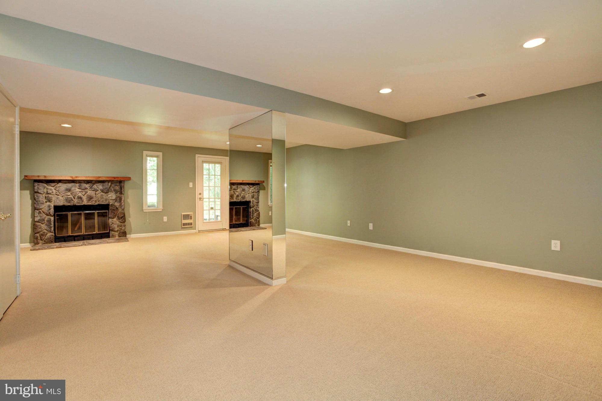 TUCKERMAN STATION - Residential