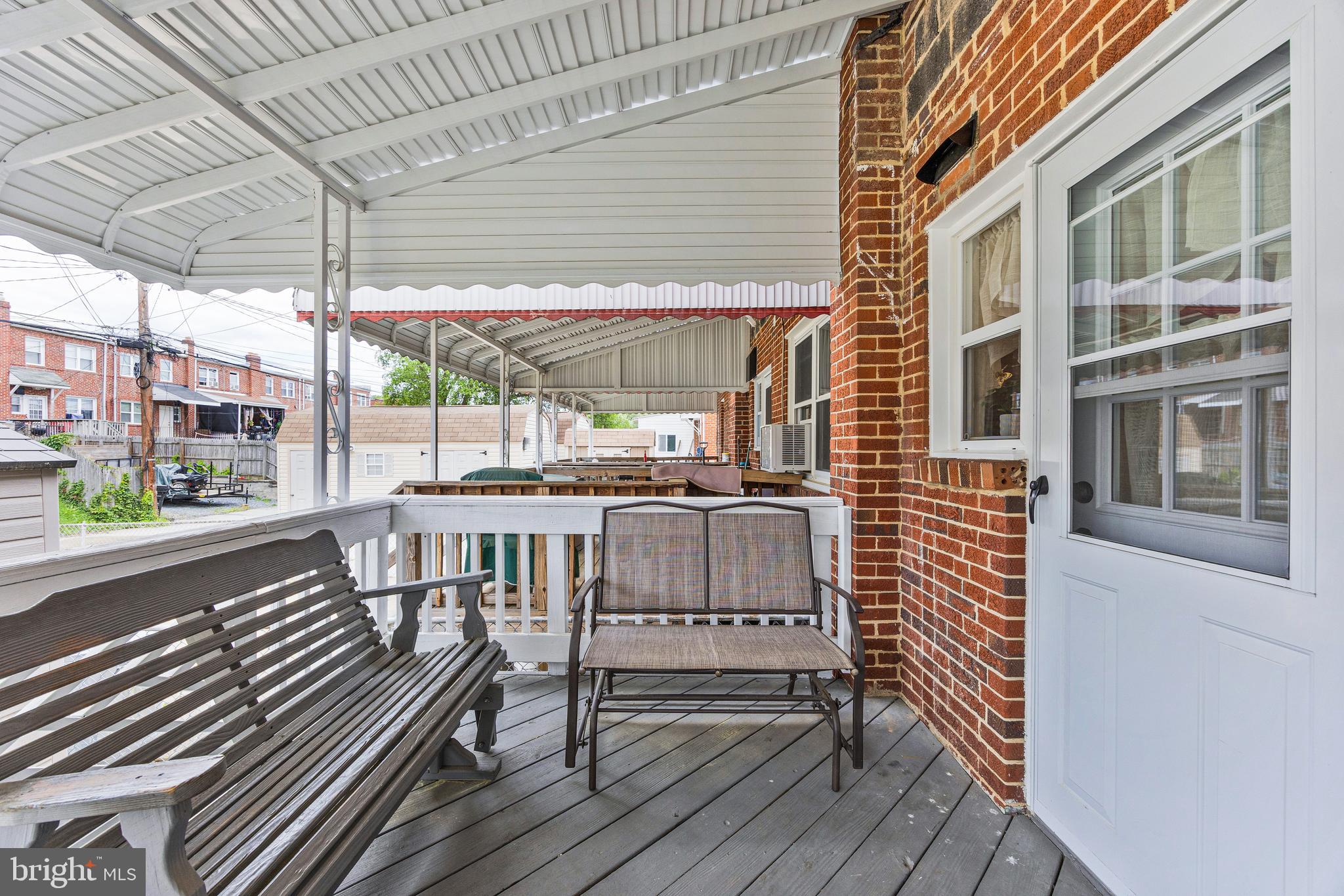 BALLARD GARDENS - Residential