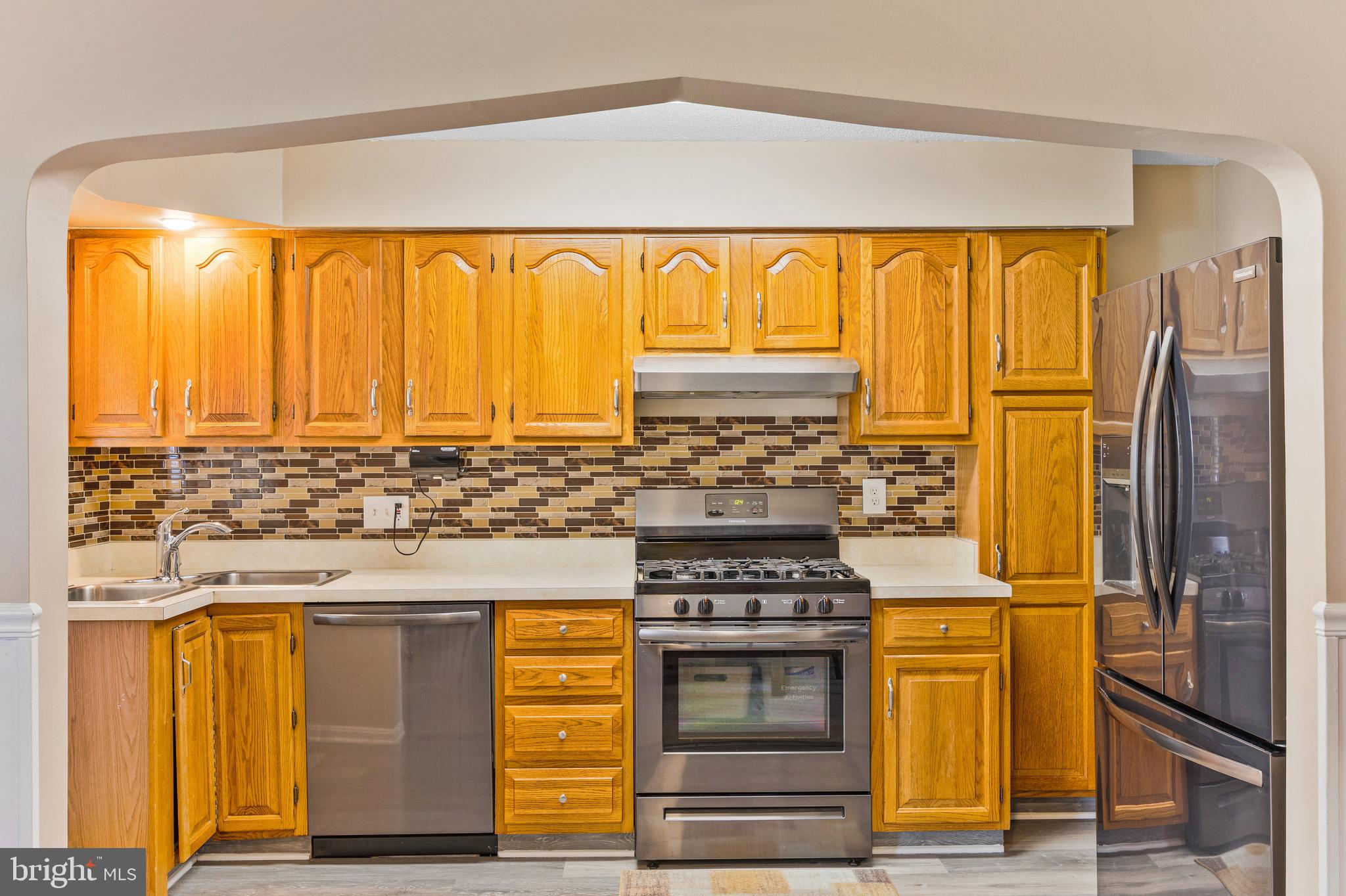 BALLARD GARDENS - Residential