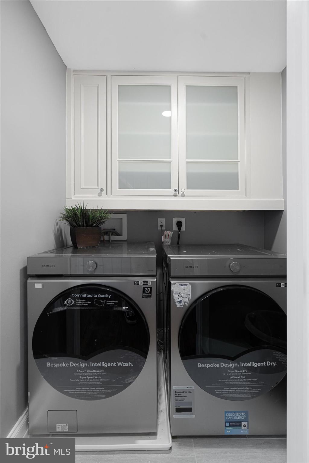 CHARLES VILLAGE - Residential